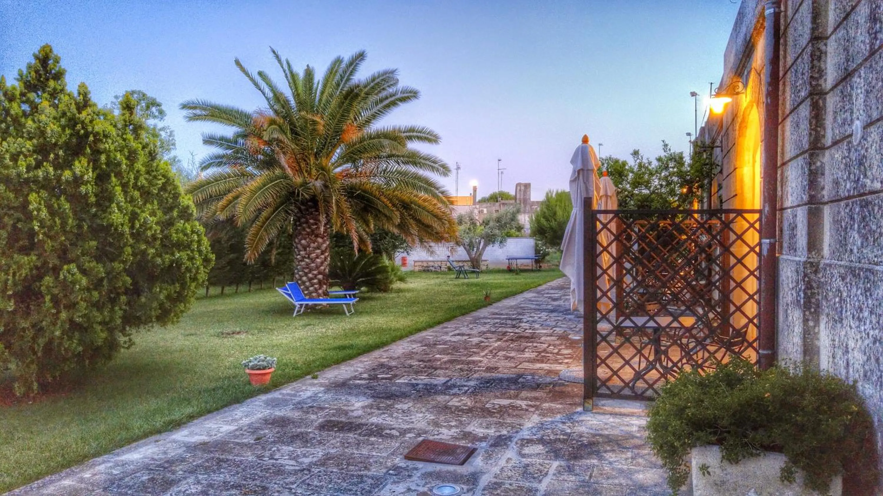 Garden in Villa Papaleo B&B