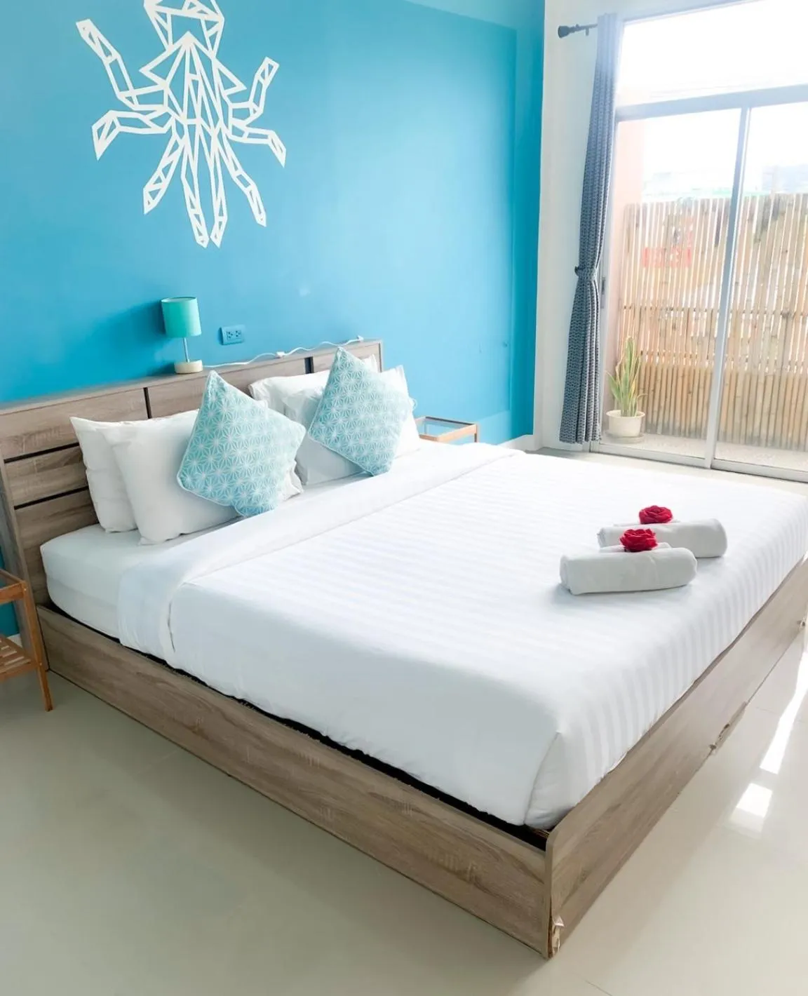 Bedroom, Bed in Turtle Rooms