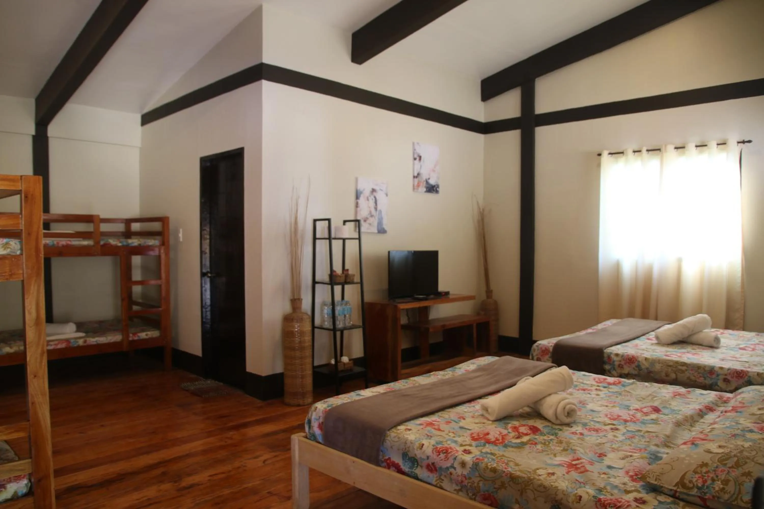 Bedroom, Bed in Calape Forest Resort