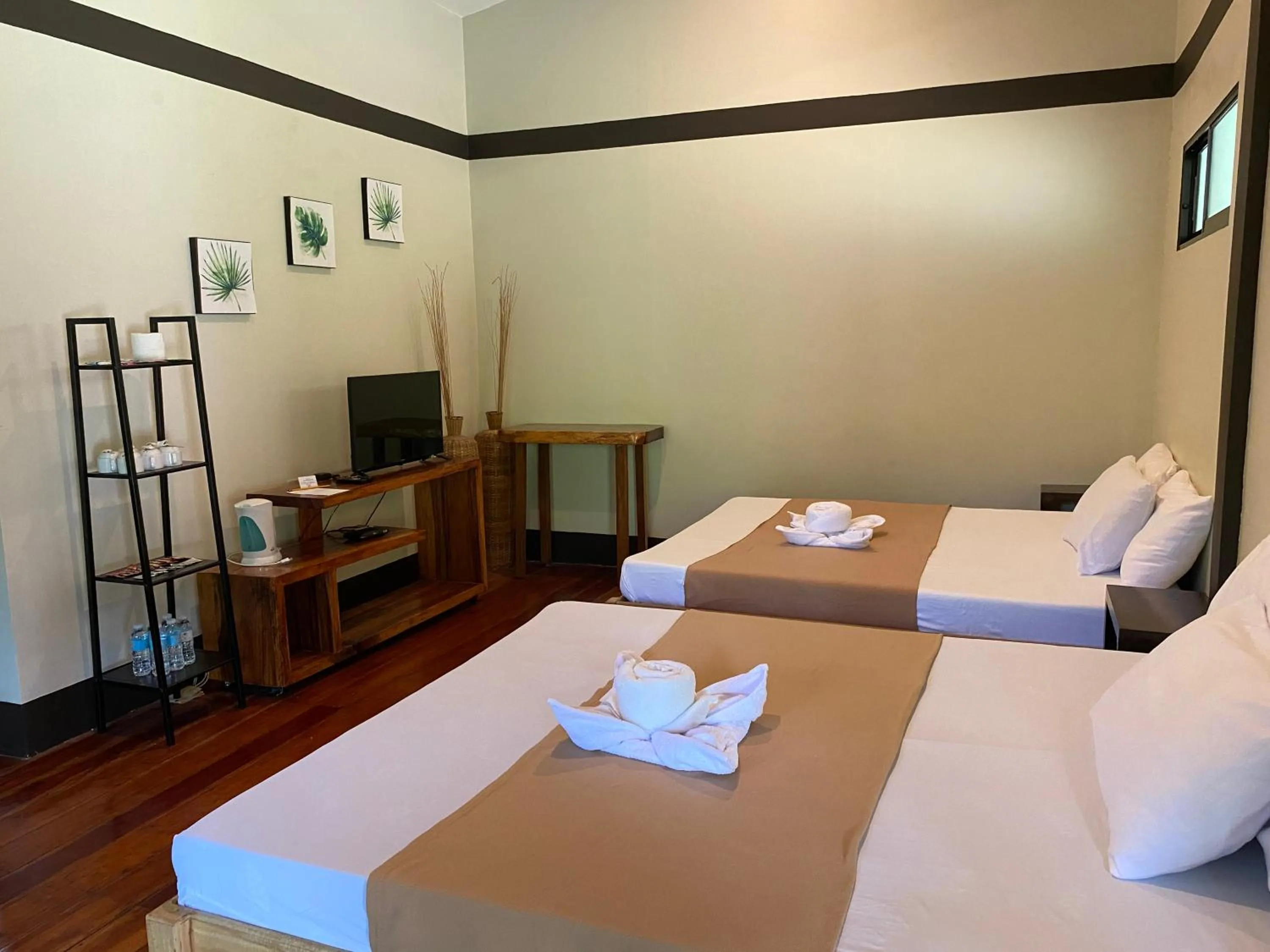 Bedroom, Bed in Calape Forest Resort