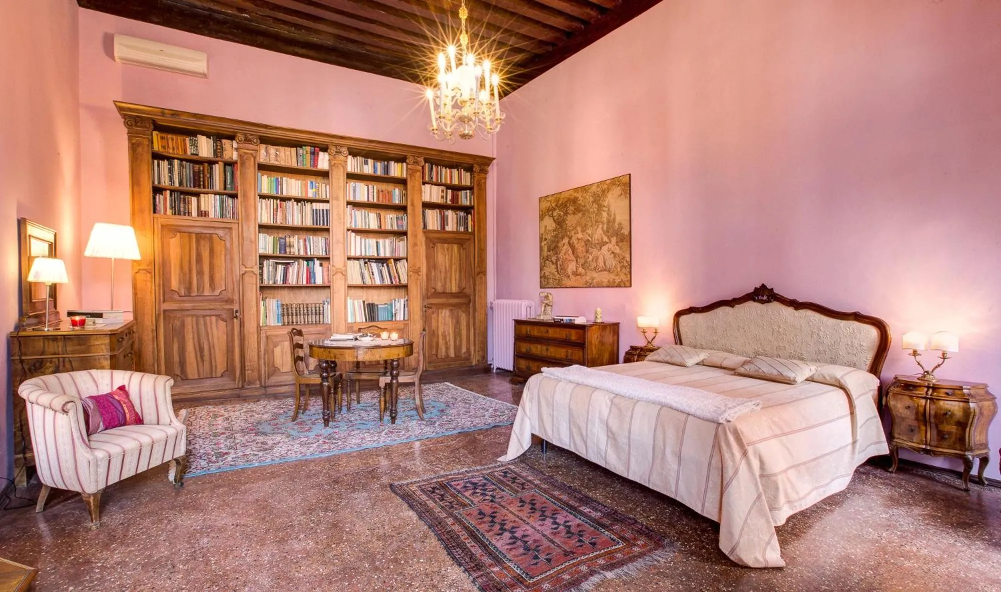 Photo of the whole room, Bed in Ca' della Corte Flats