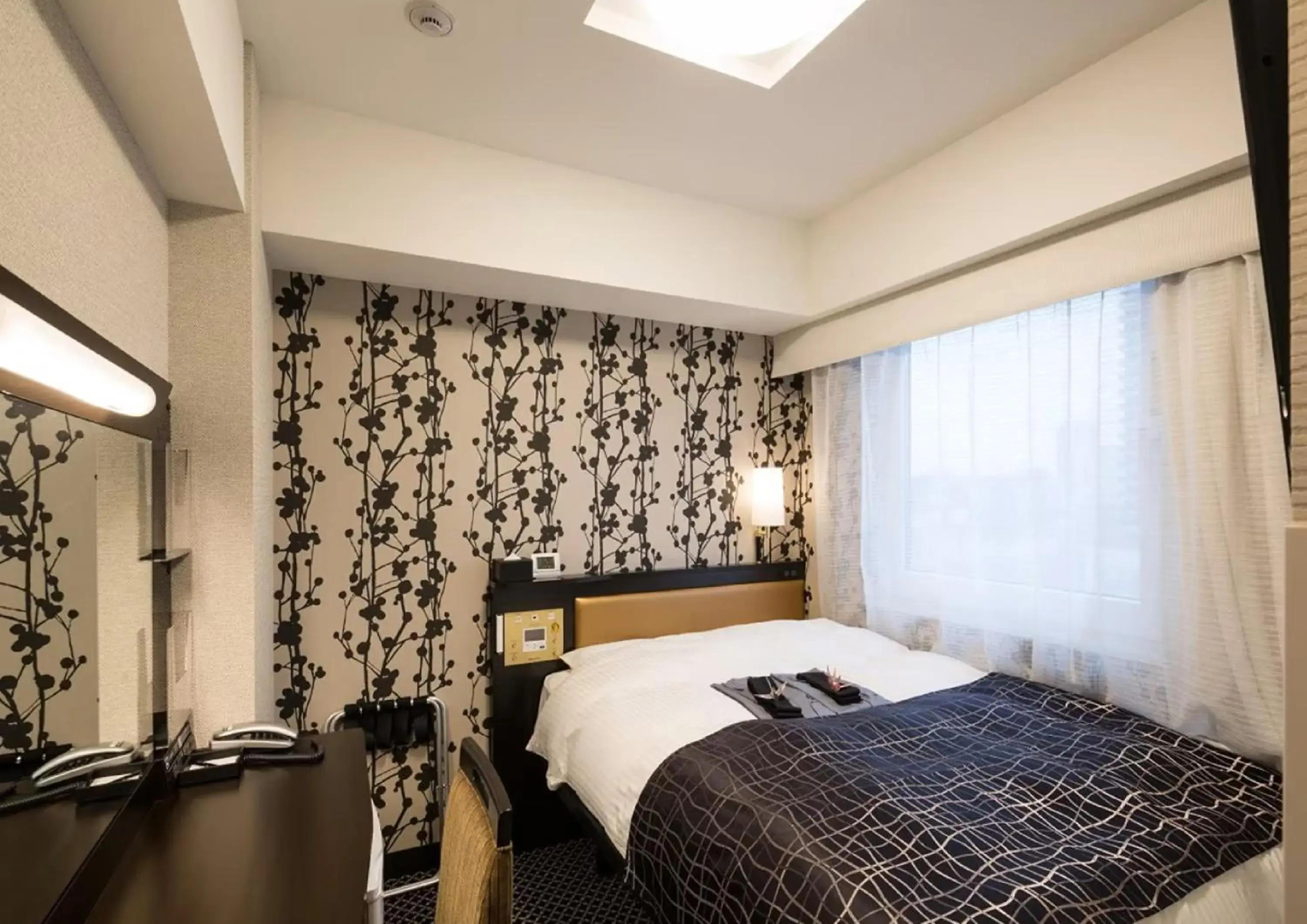 Double Room - Non-Smoking in APA Hotel Kanda Ekimae Double Room - Non-Smoking in APA Hotel Kanda Ekimae