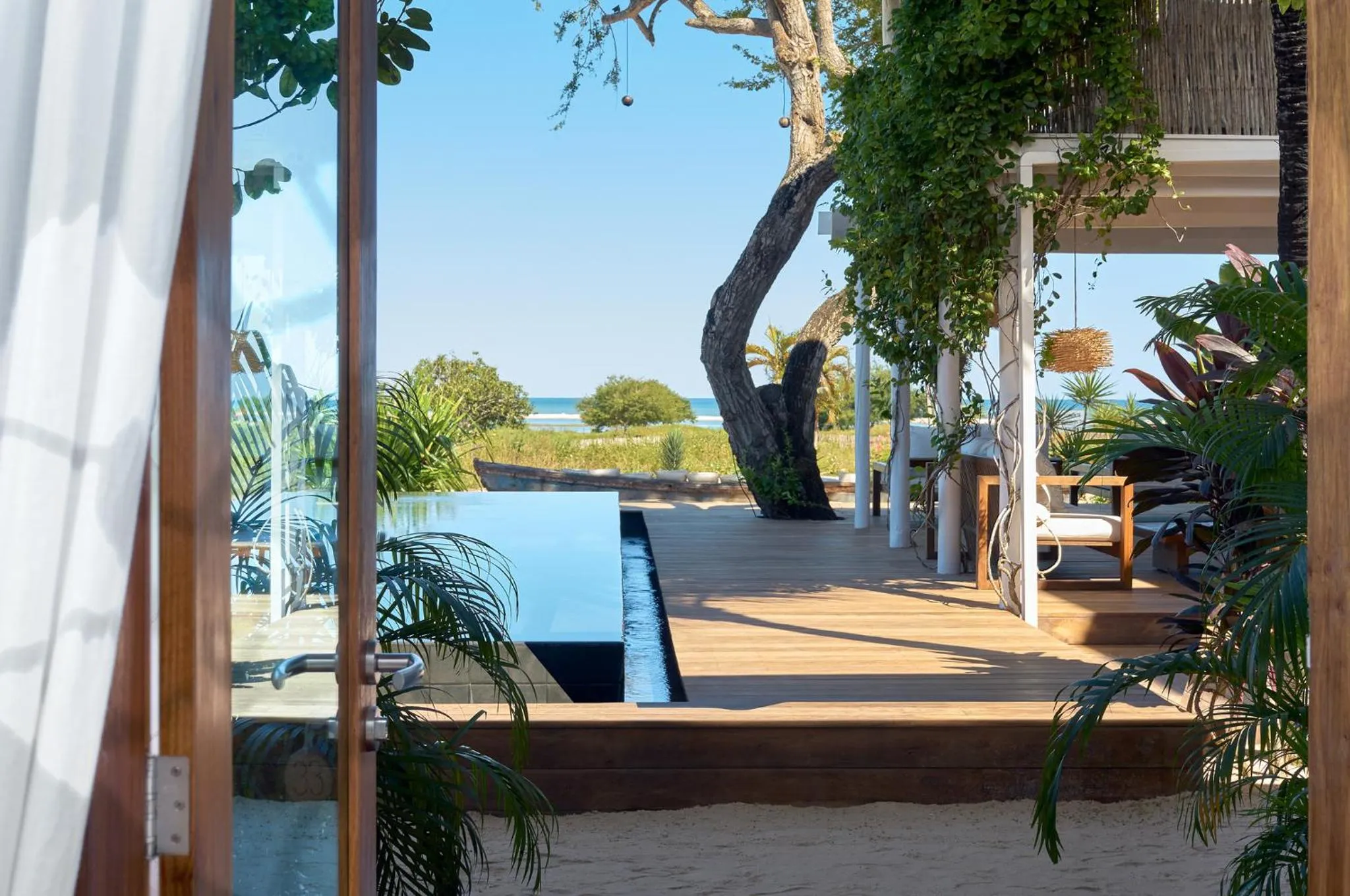 Day in Villa Praia - La Villa Group