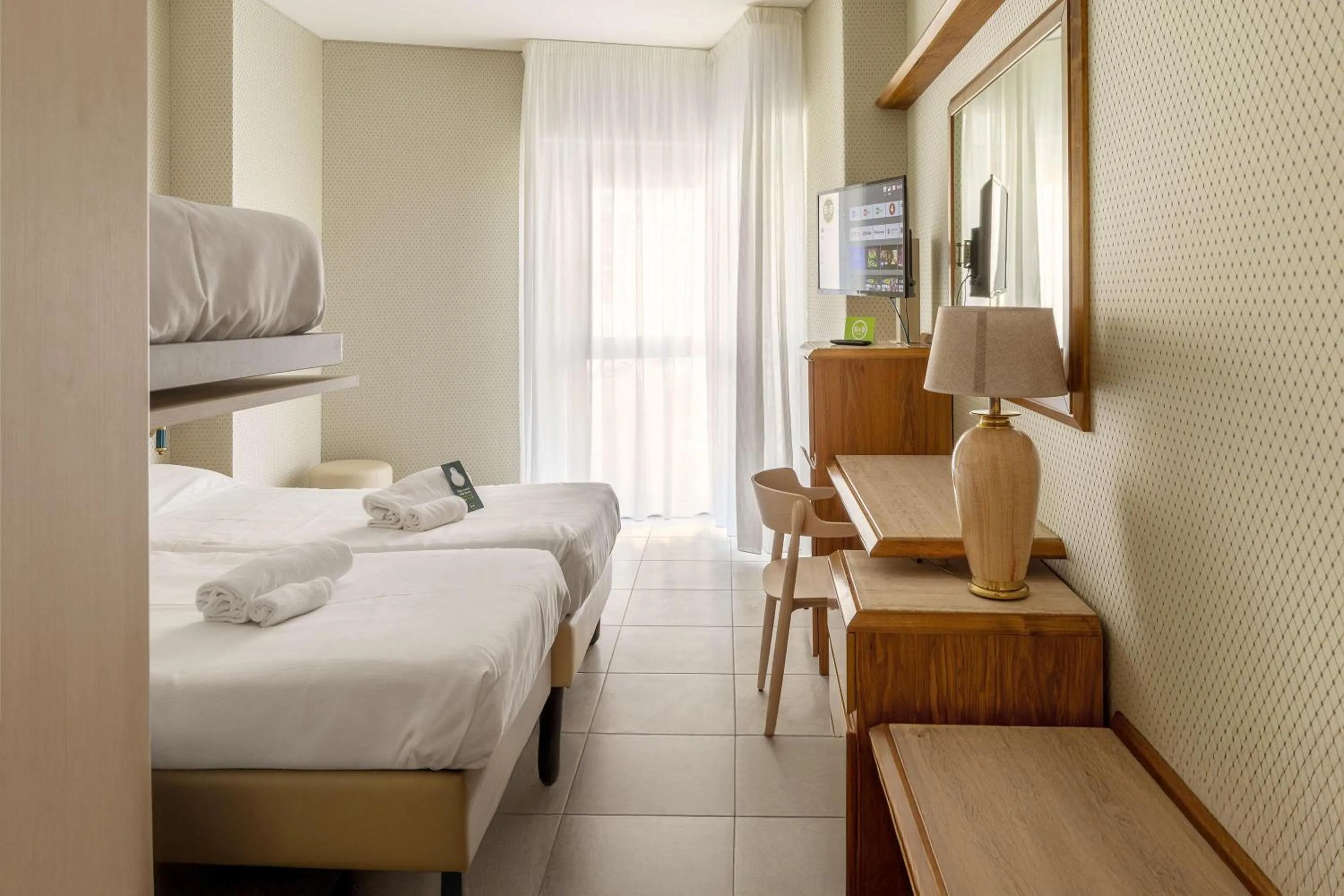 Photo of the whole room, Bed in B&B Hotel Chioggia Airone