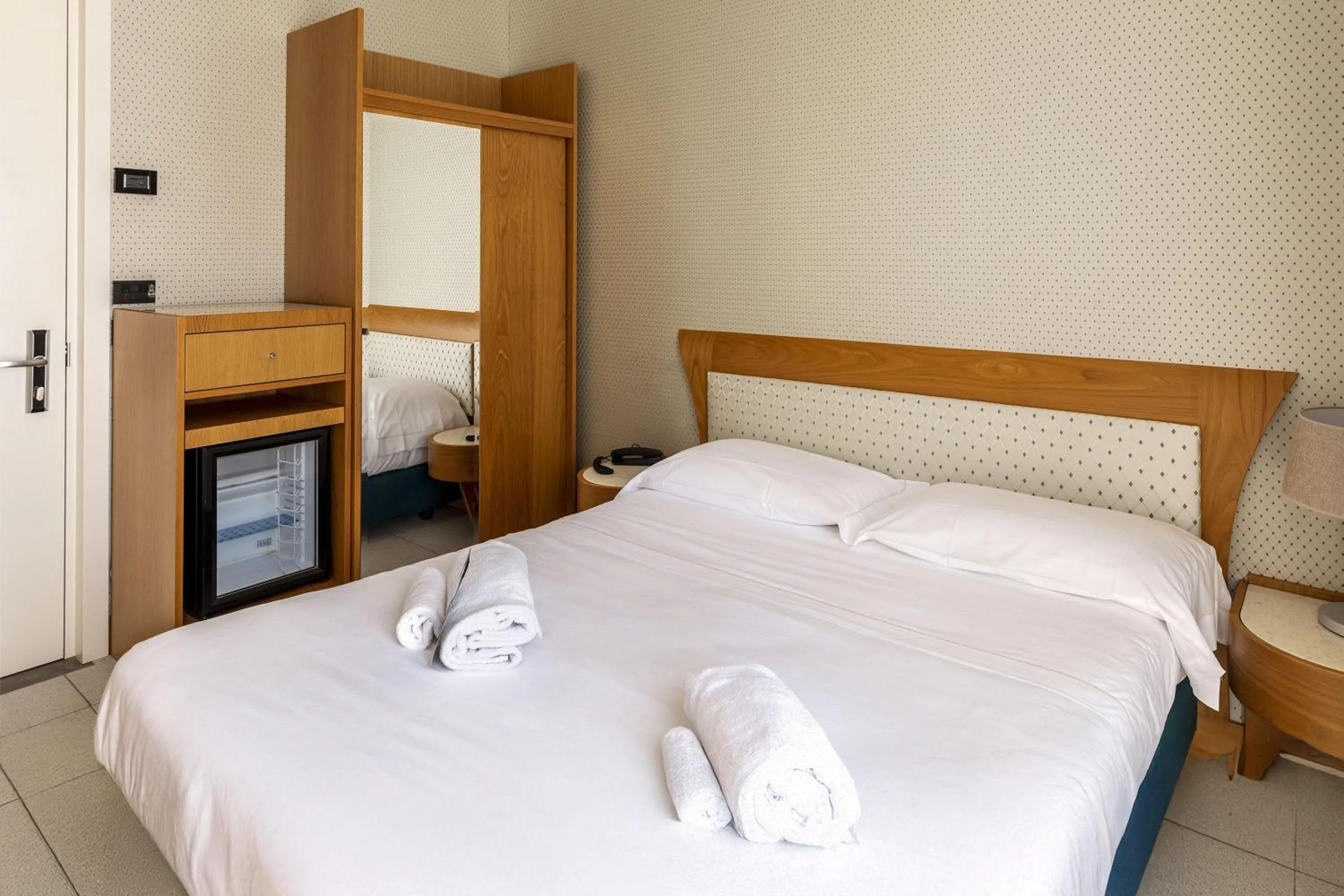 Photo of the whole room, Bed in B&B Hotel Chioggia Airone