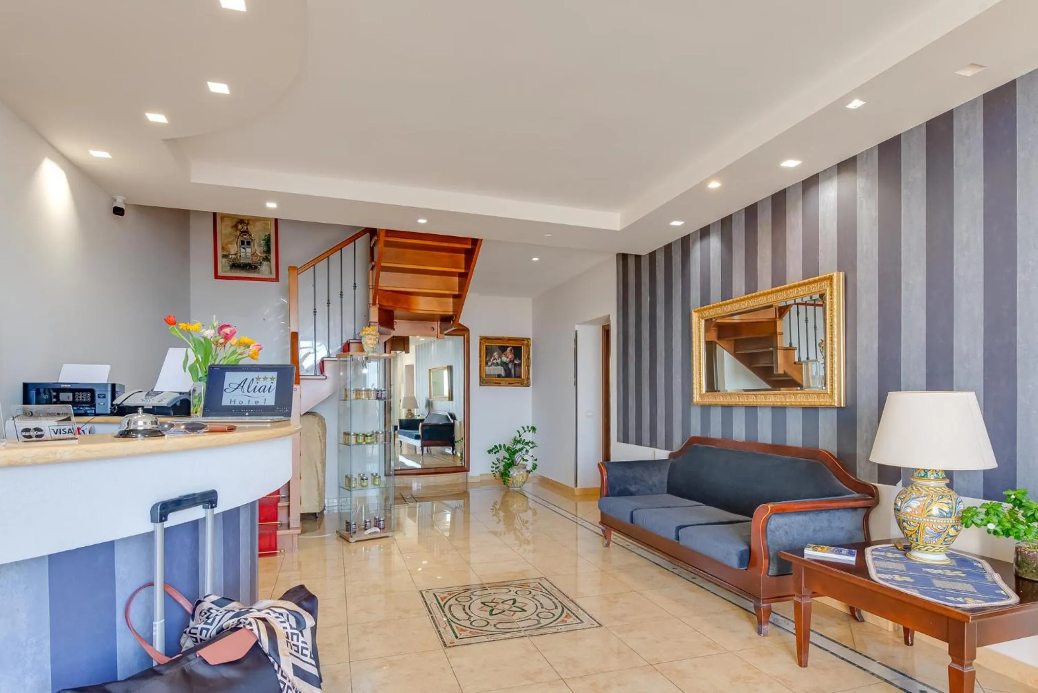 Seating area in Hotel Aliai