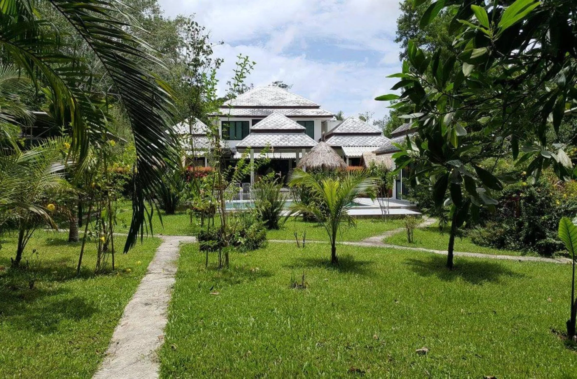 Exotic Boutique Hotel