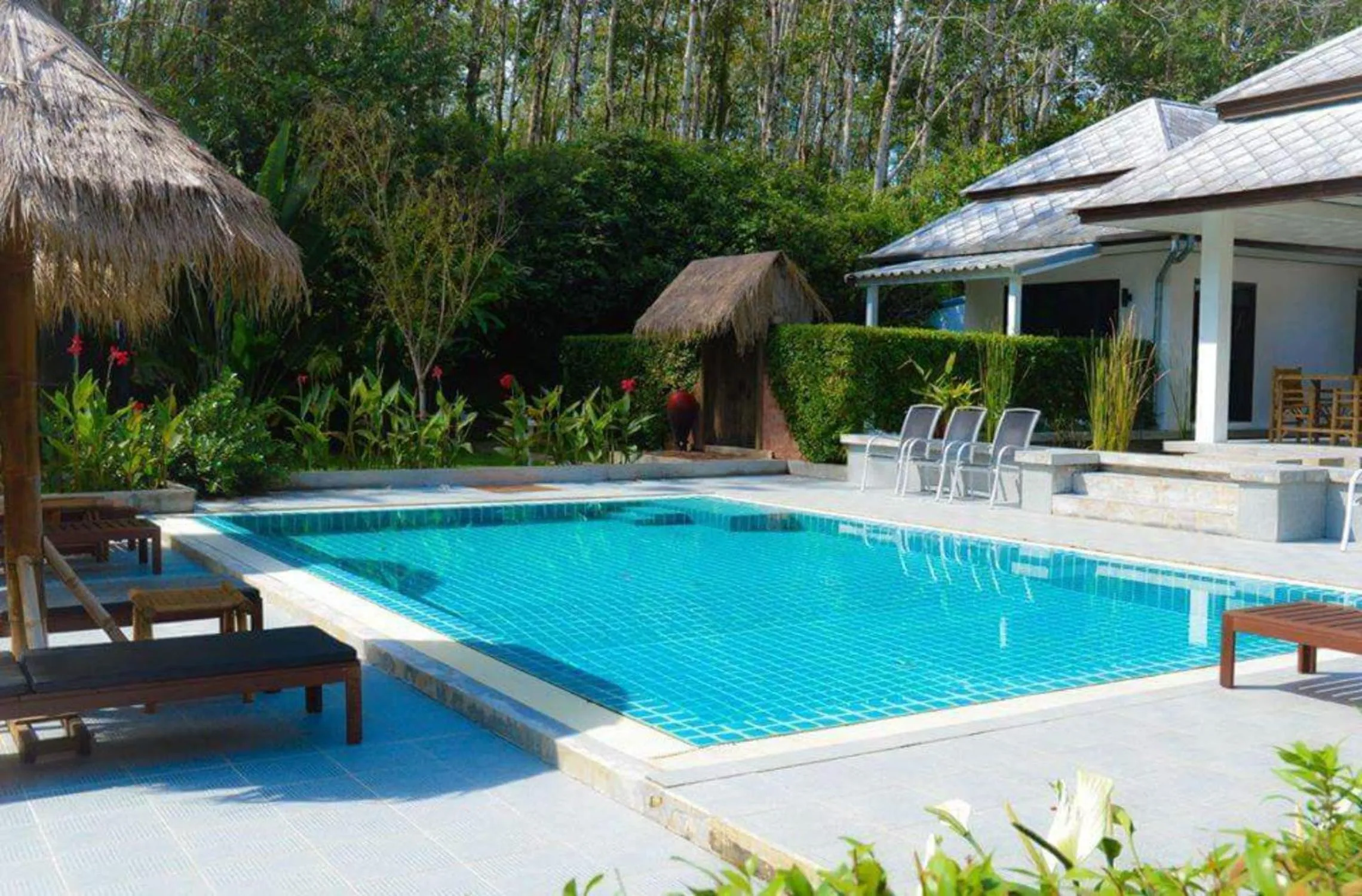 Swimming pool in Exotic Boutique Hotel