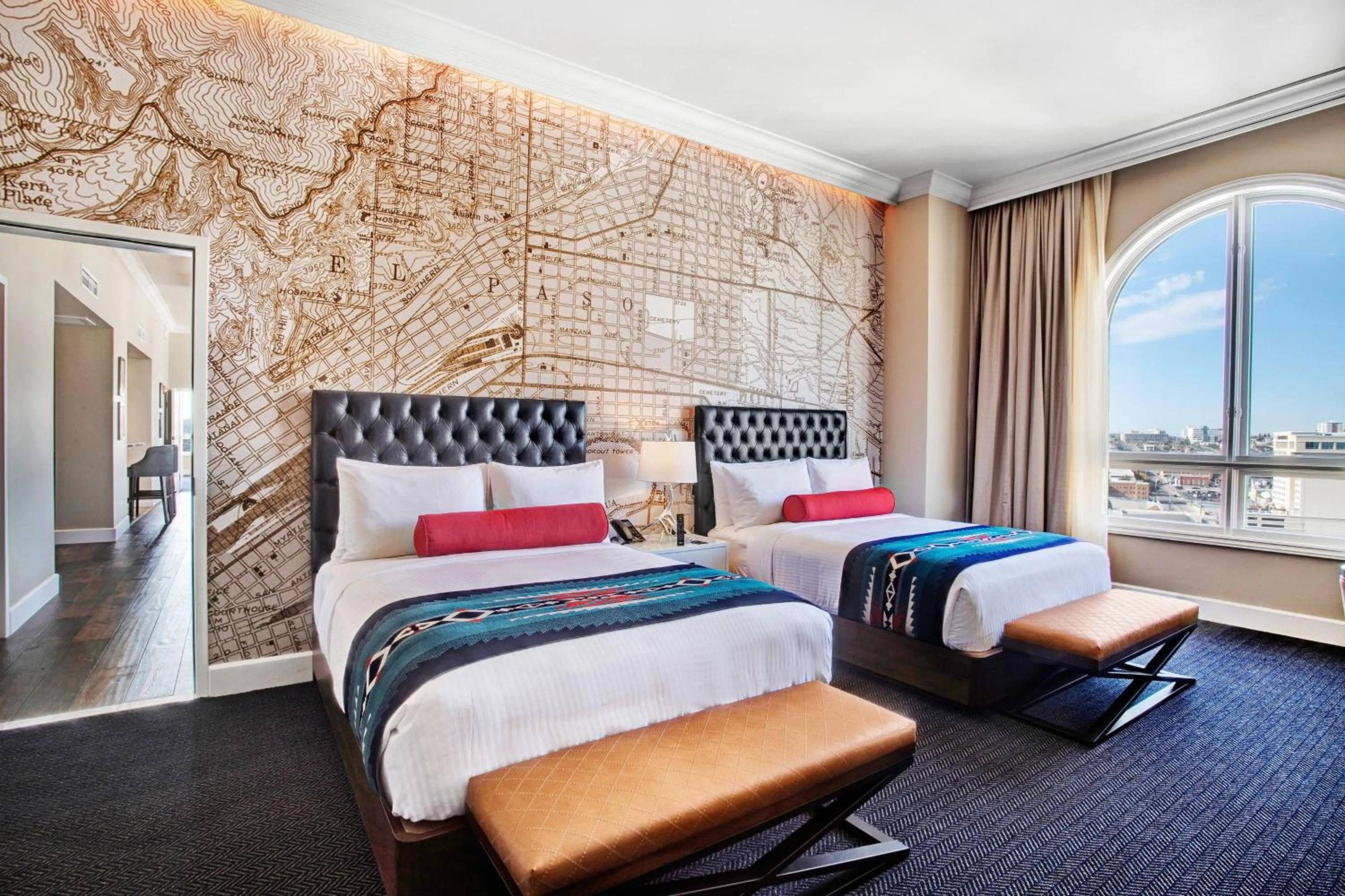 Bedroom, Bed in Hotel Paso Del Norte, Autograph Collection