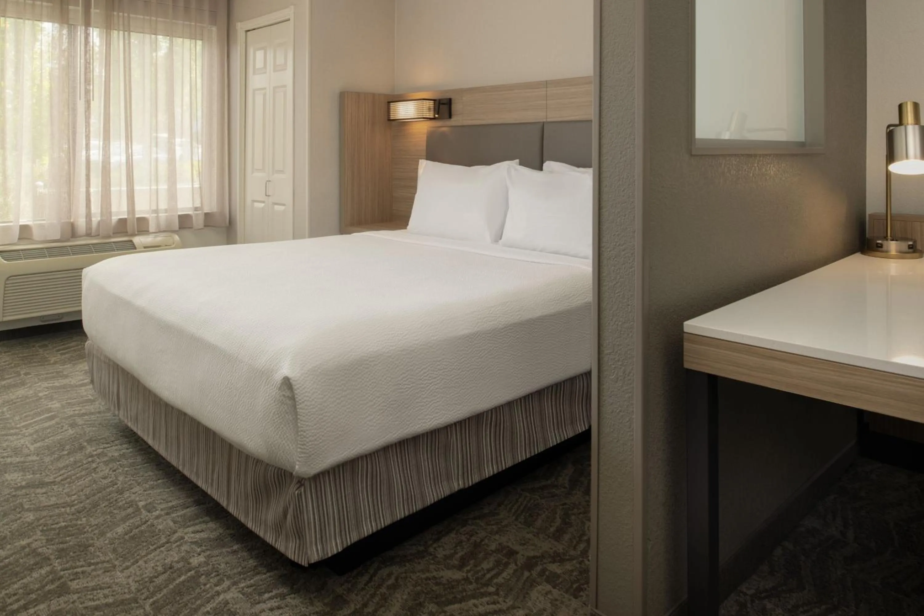 Photo of the whole room, Bed in SpringHill Suites by Marriott Medford