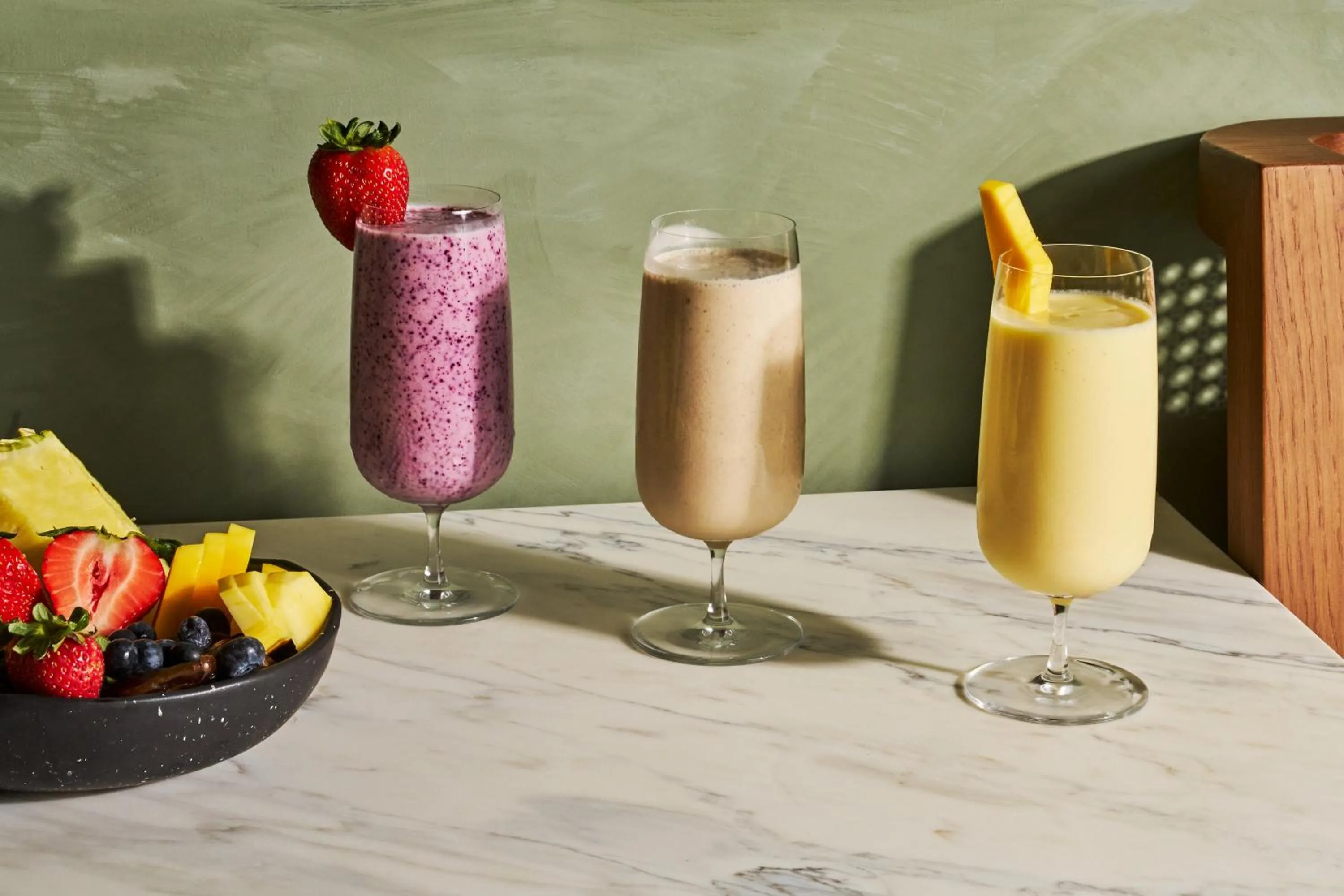 Restaurant/places to eat in Regent Santa Monica Beach