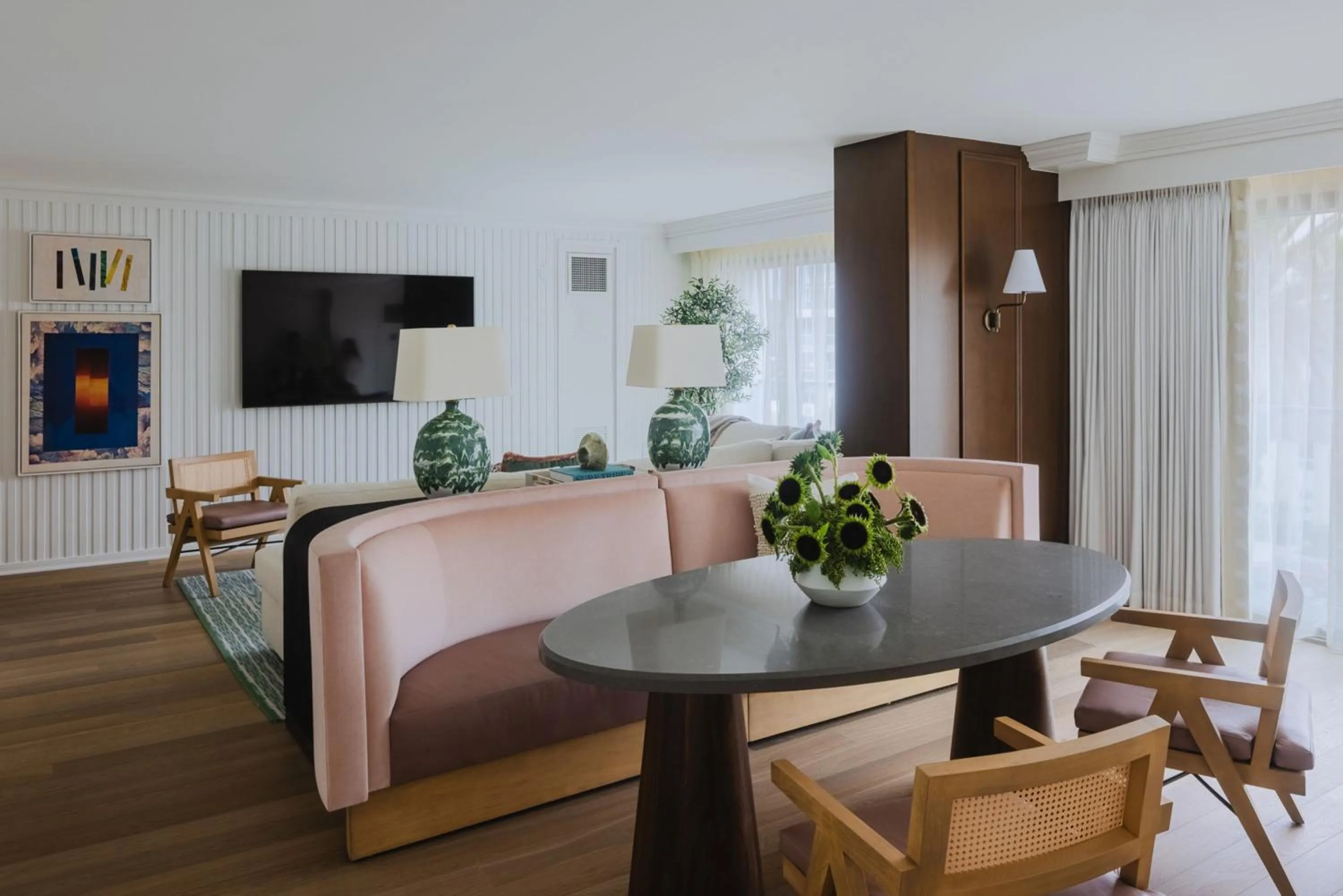 Living room in Regent Santa Monica Beach