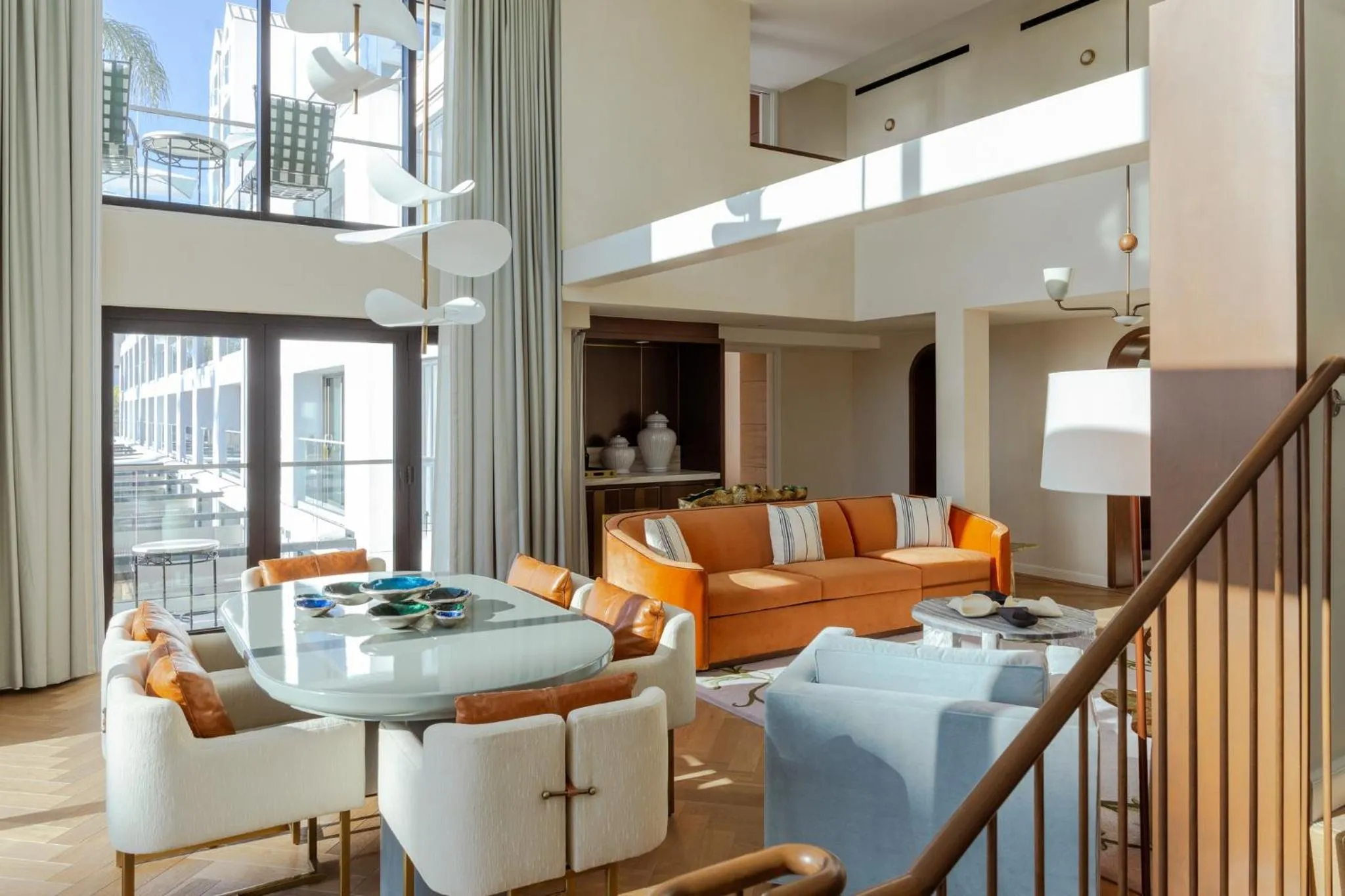 Photo of the whole room in Regent Santa Monica Beach