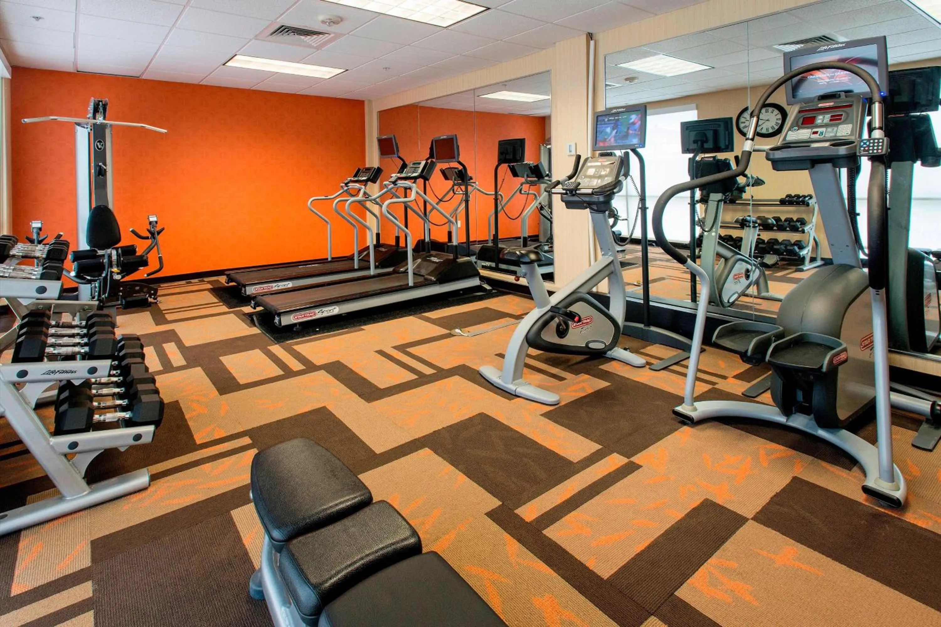 Fitness centre/facilities in Courtyard by Marriott Montgomery Prattville