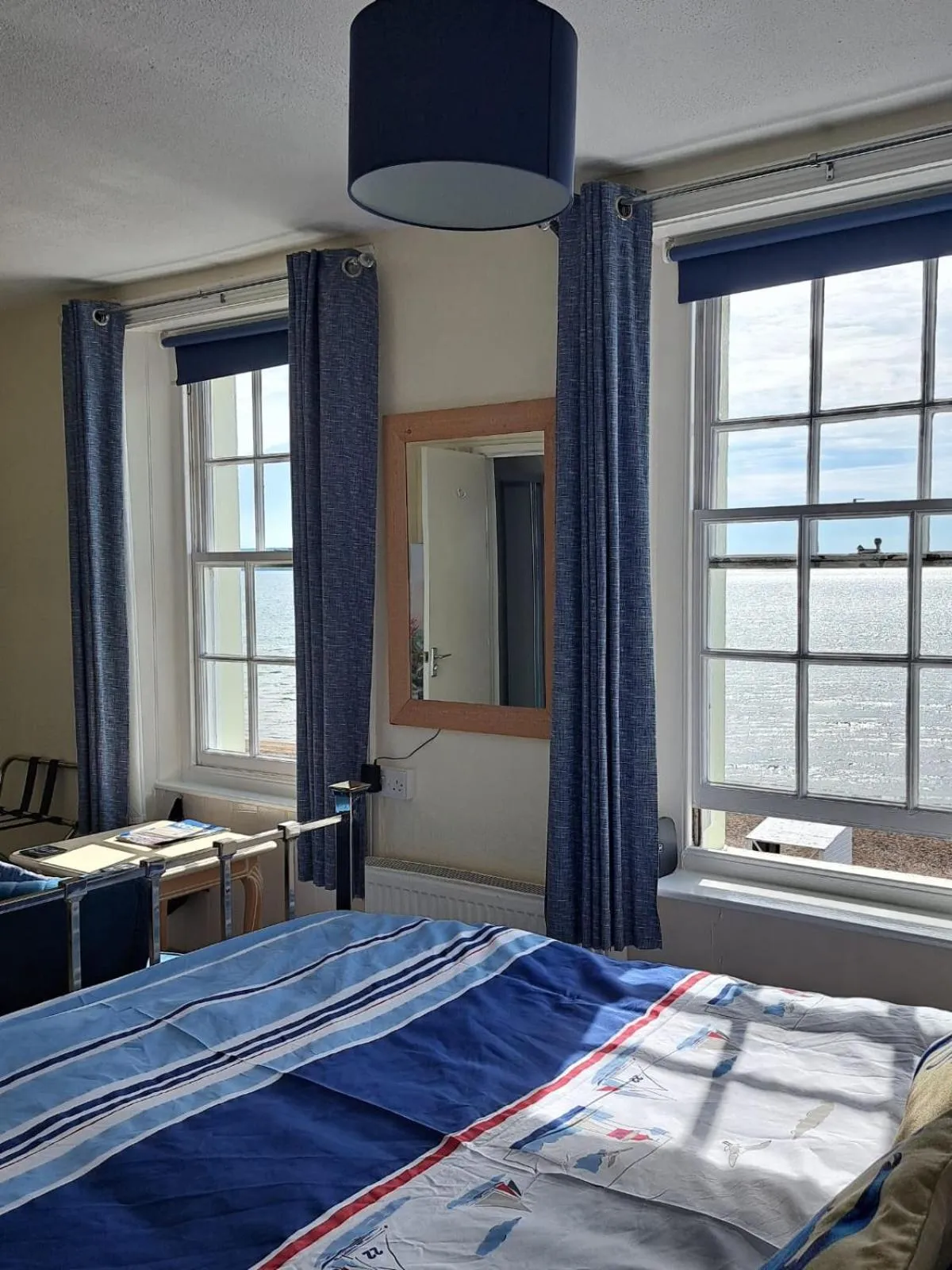 Bed in Lyndale Guest House