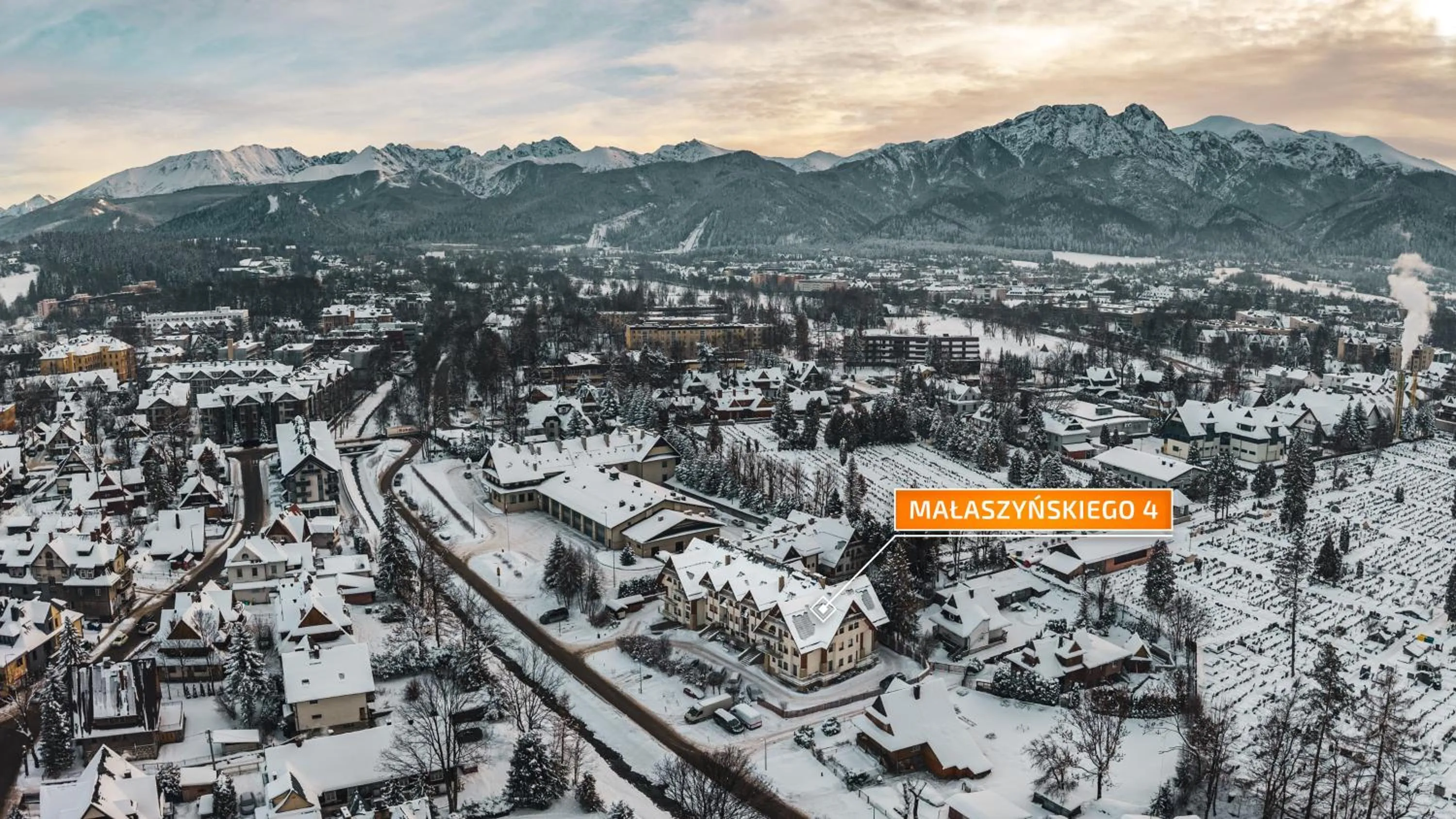 Bird's eye view in Zakopane Centrum, Sun & Snow