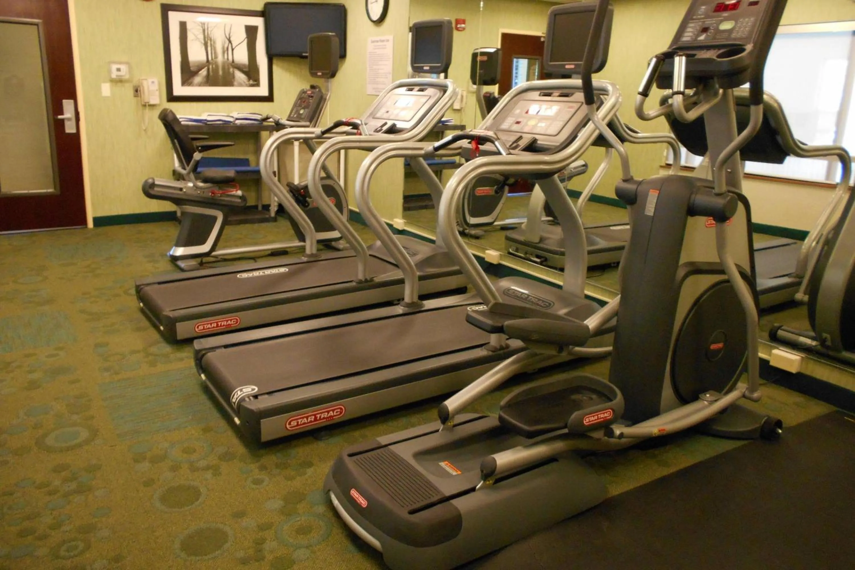 Fitness centre/facilities in SpringHill Suites by Marriott Morgantown