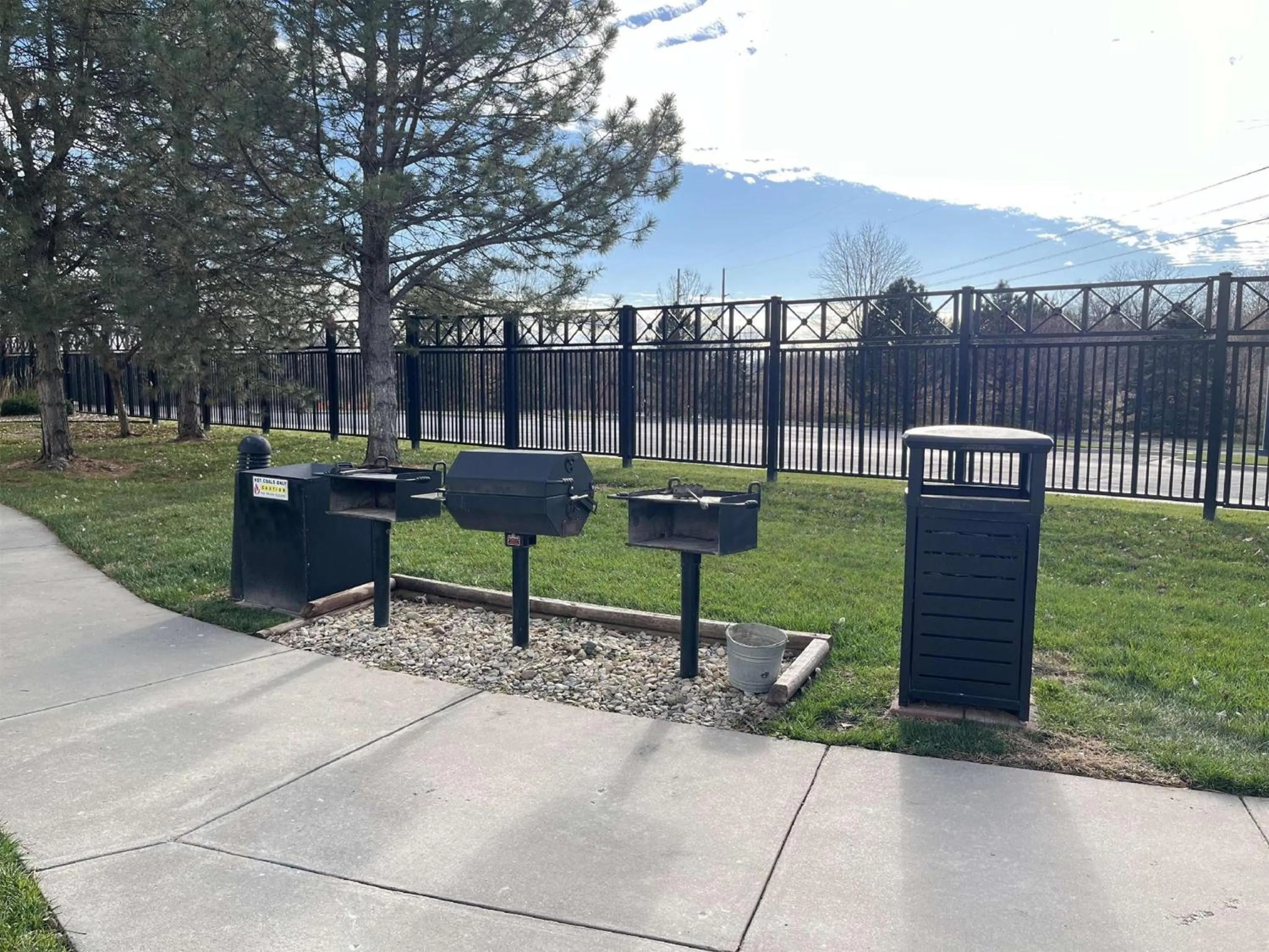 Property building in Sonesta Essential Junction City