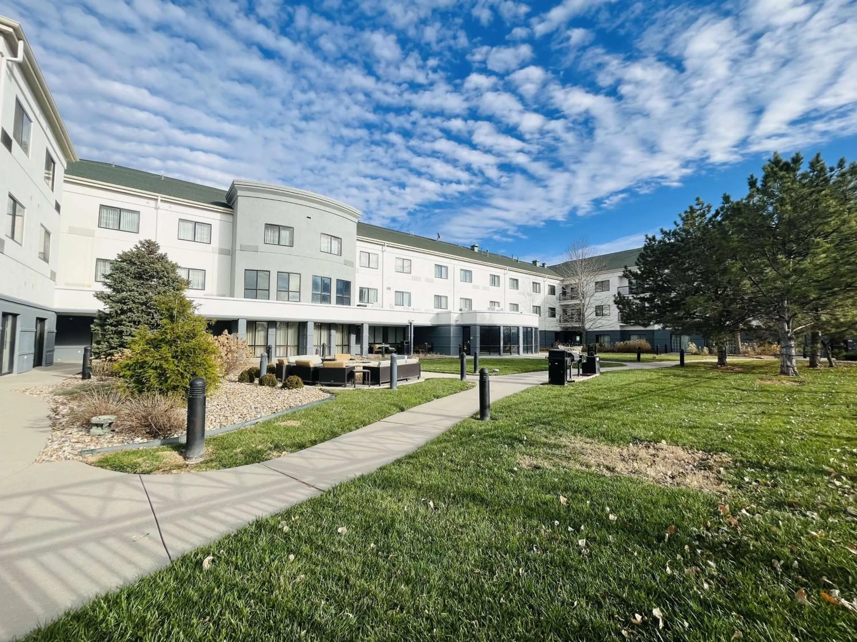 Sonesta Essential Junction City