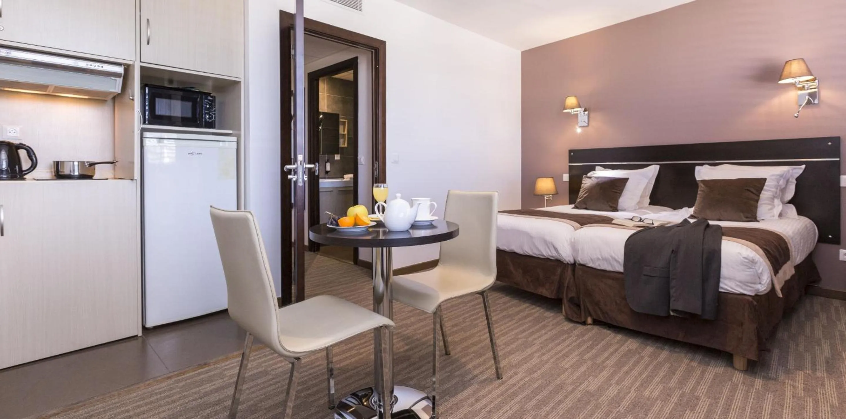 Bedroom, Bed in Zenitude Swiss Apparthotels