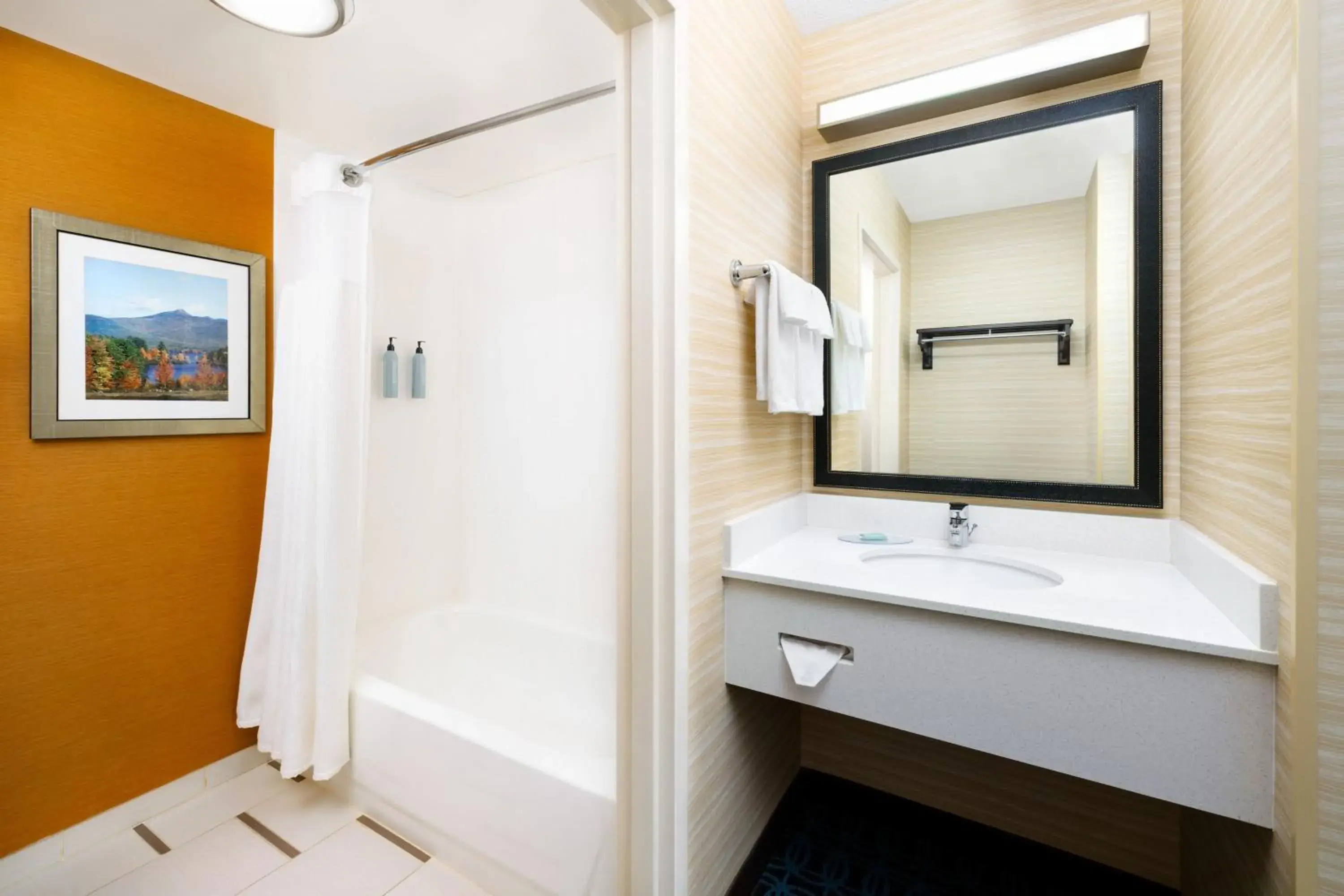 Double Room with Two Double Beds - Hearing Accessible in Fairfield Inn Concord Double Room with Two Double Beds - Hearing Accessible in Fairfield Inn Concord