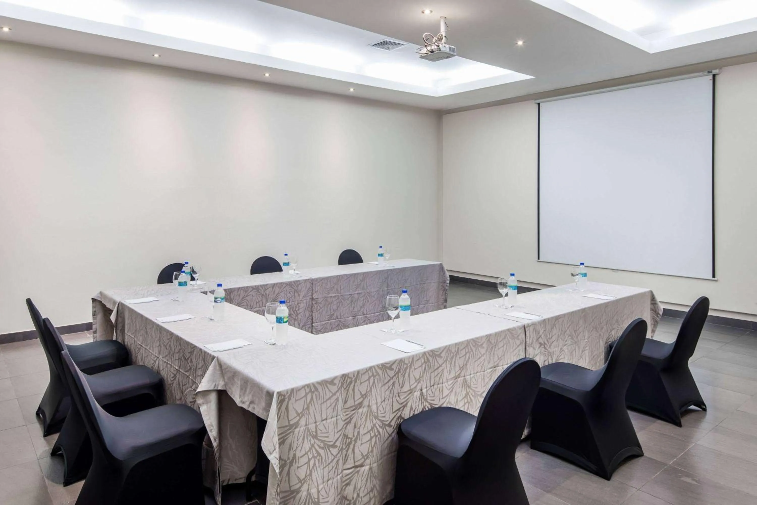 Meeting/conference room in Wyndham Garden Guayaquil