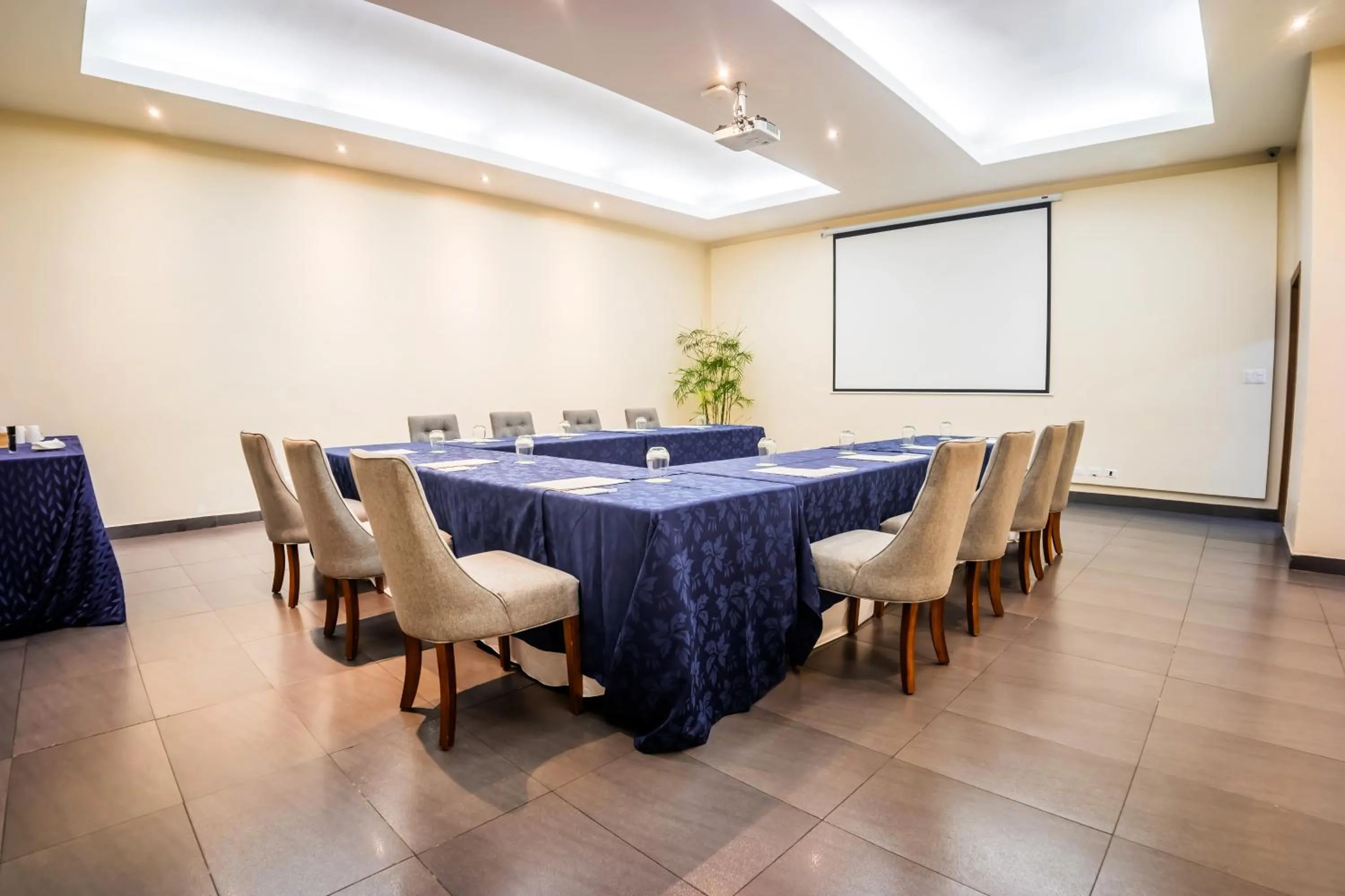 Meeting/conference room in Wyndham Garden Guayaquil