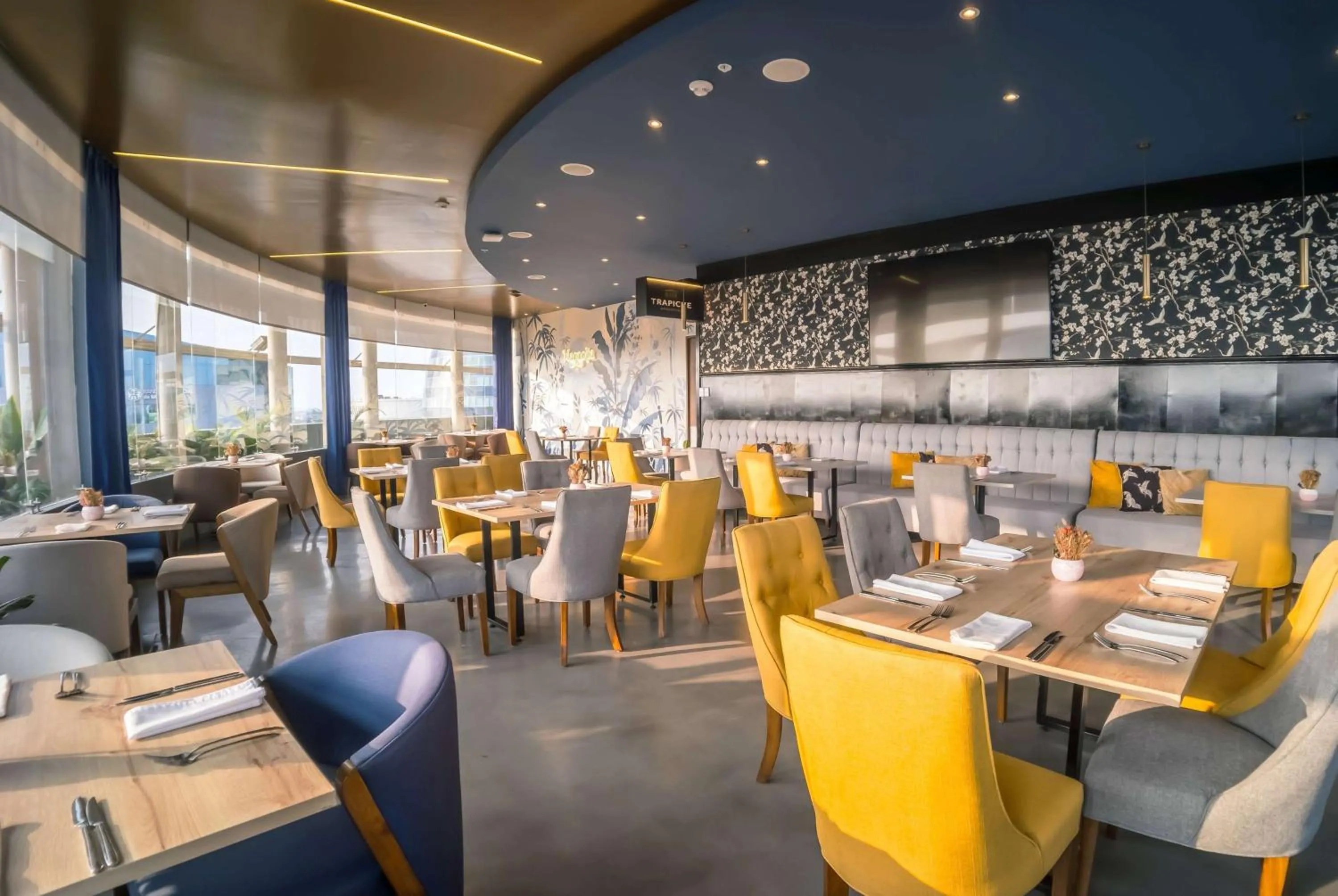 Restaurant/places to eat in Wyndham Garden Guayaquil