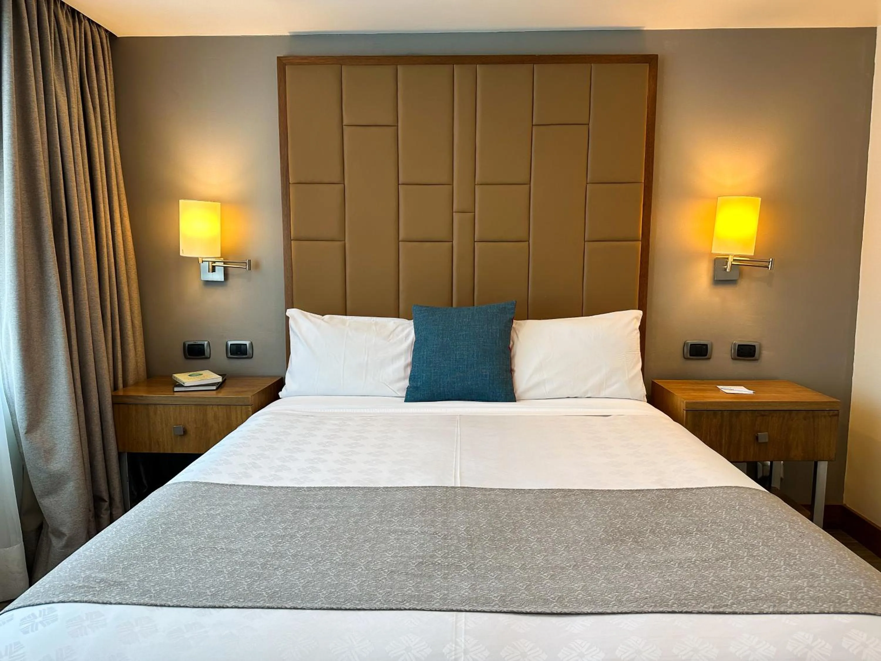 Bed in Wyndham Garden Quito