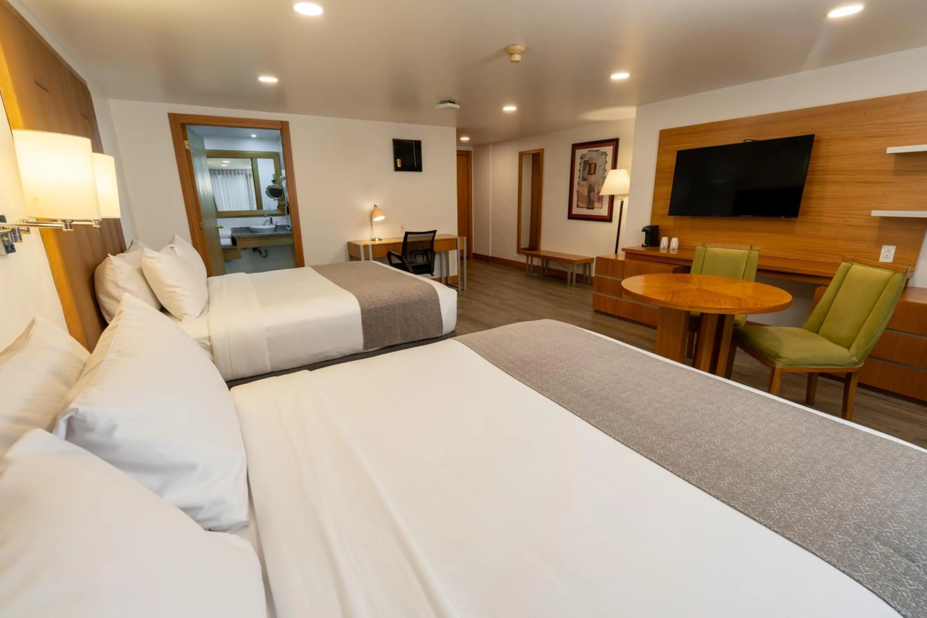 Bed in Wyndham Garden Quito