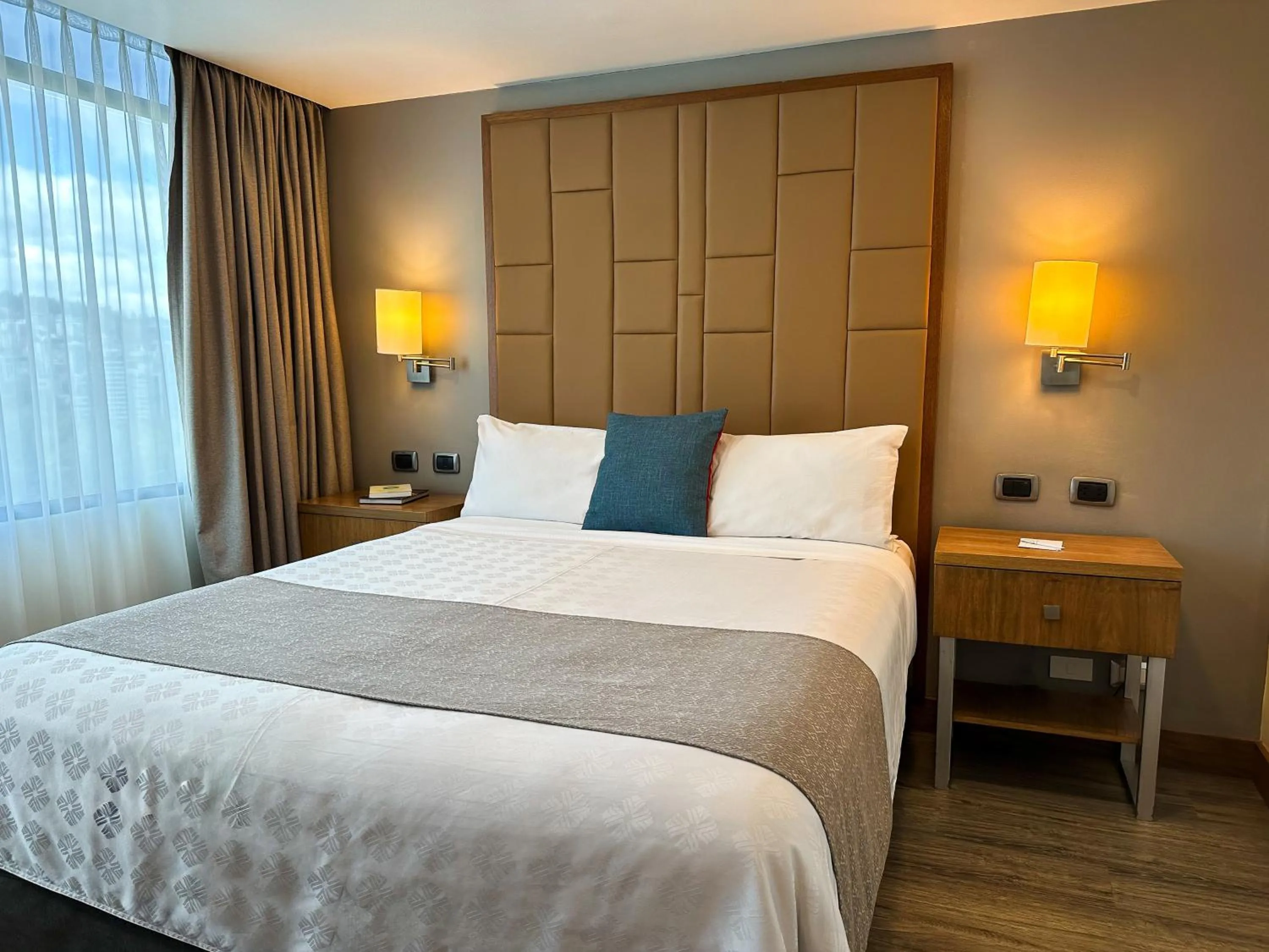 Bed in Wyndham Garden Quito