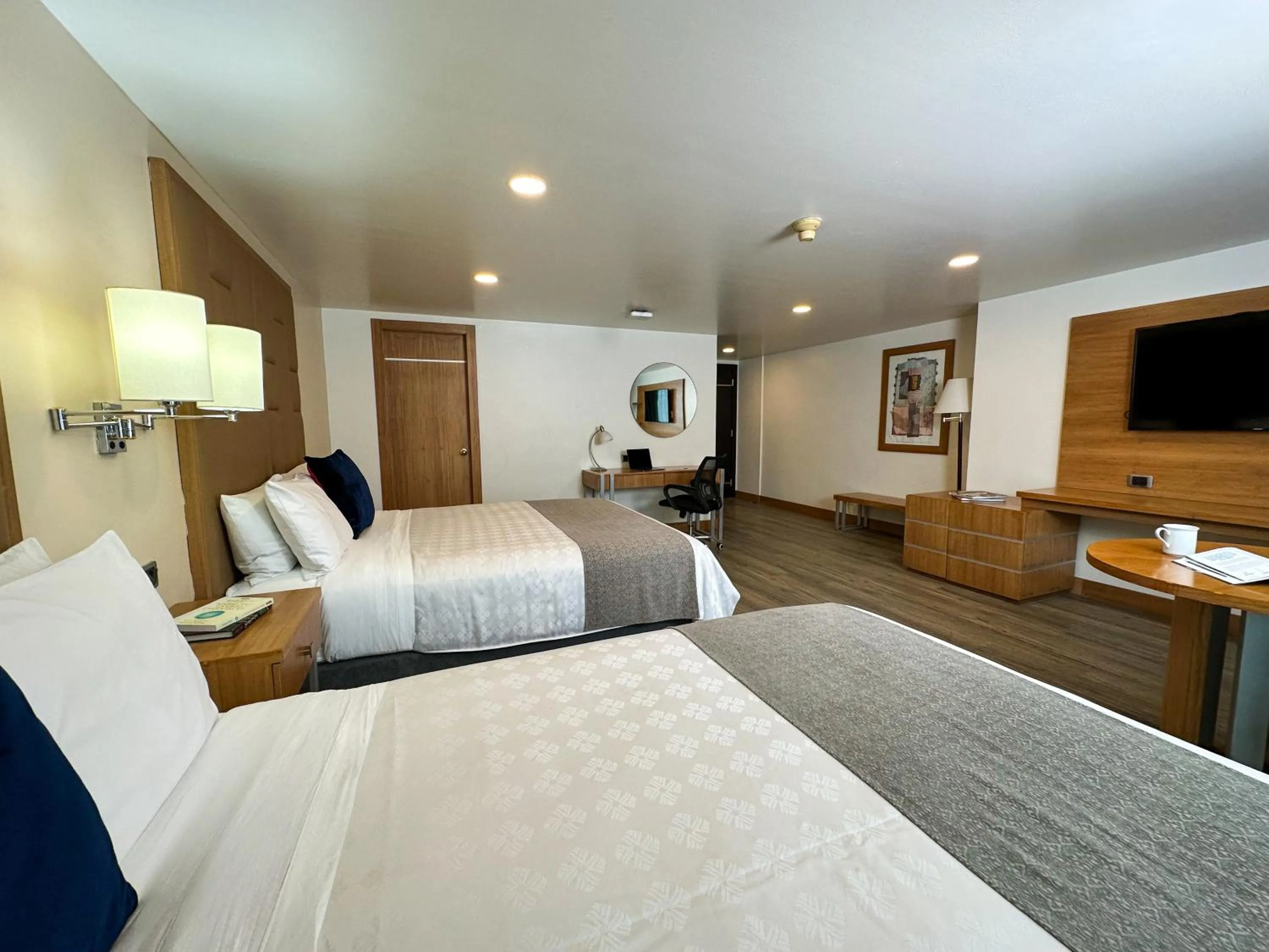 Bed in Wyndham Garden Quito