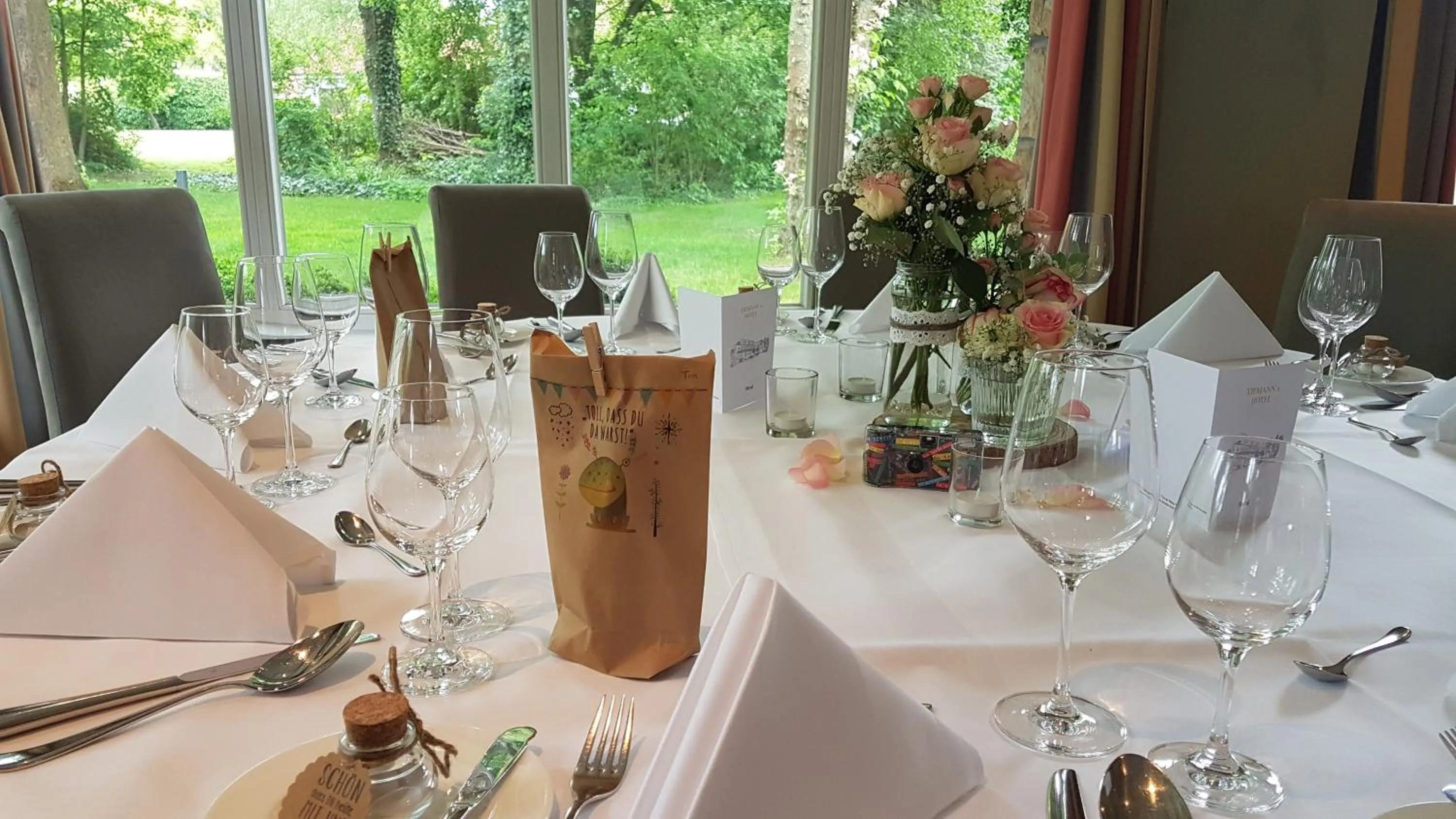 Banquet/Function facilities in Tiemann's Hotel