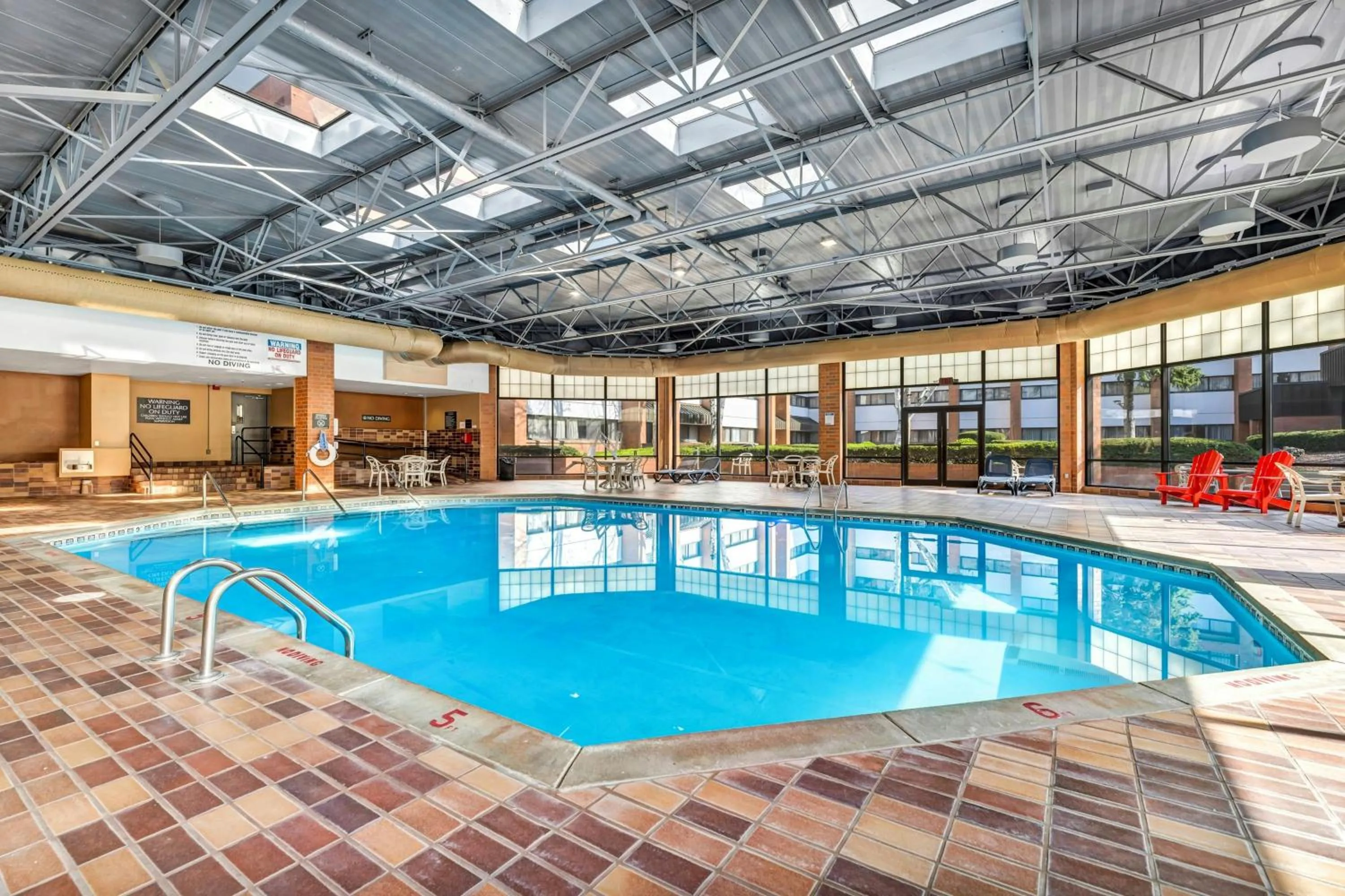 Swimming pool in Delta Hotels by Marriott Mount Pleasant