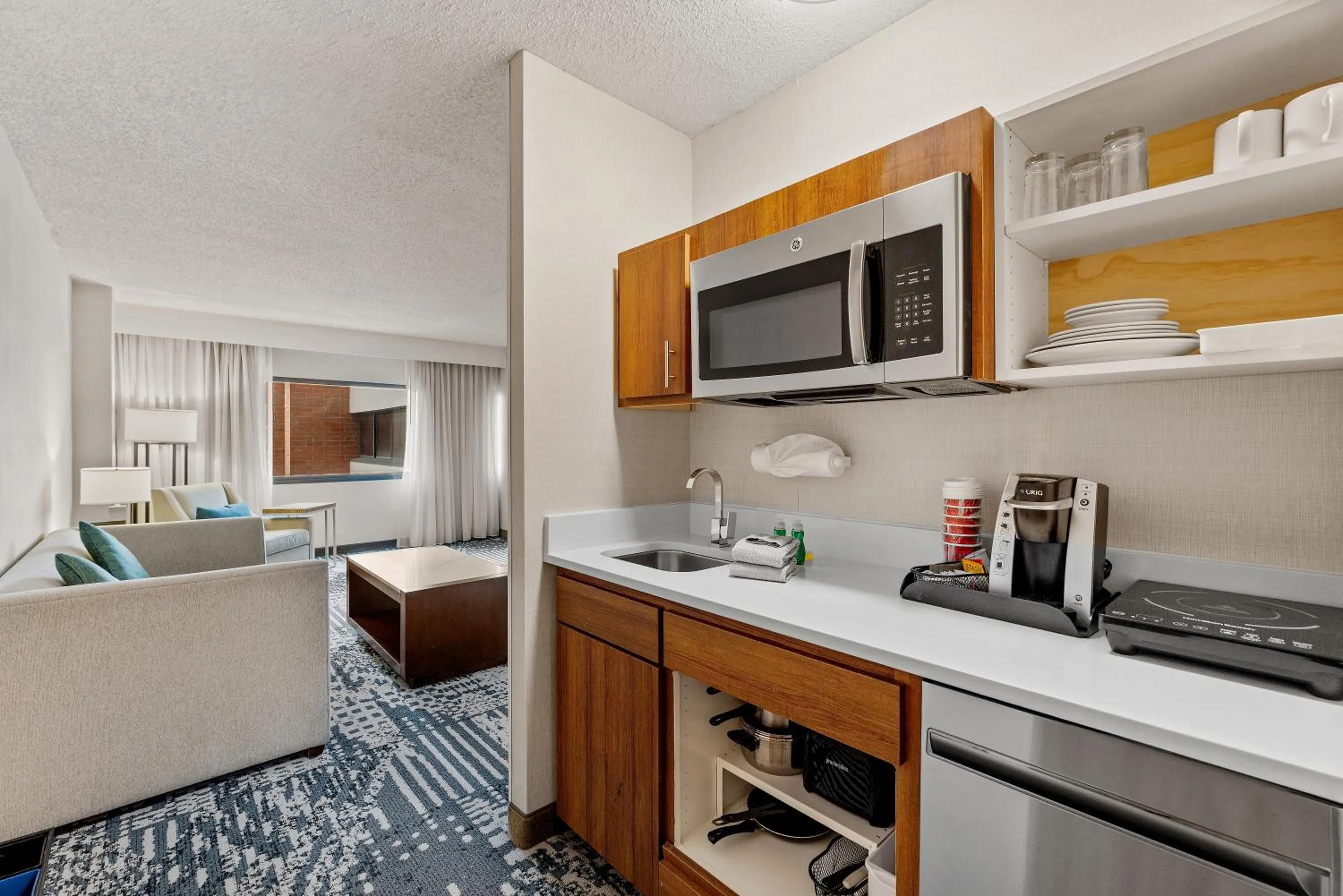 Kitchen or kitchenette in Delta Hotels by Marriott Mount Pleasant