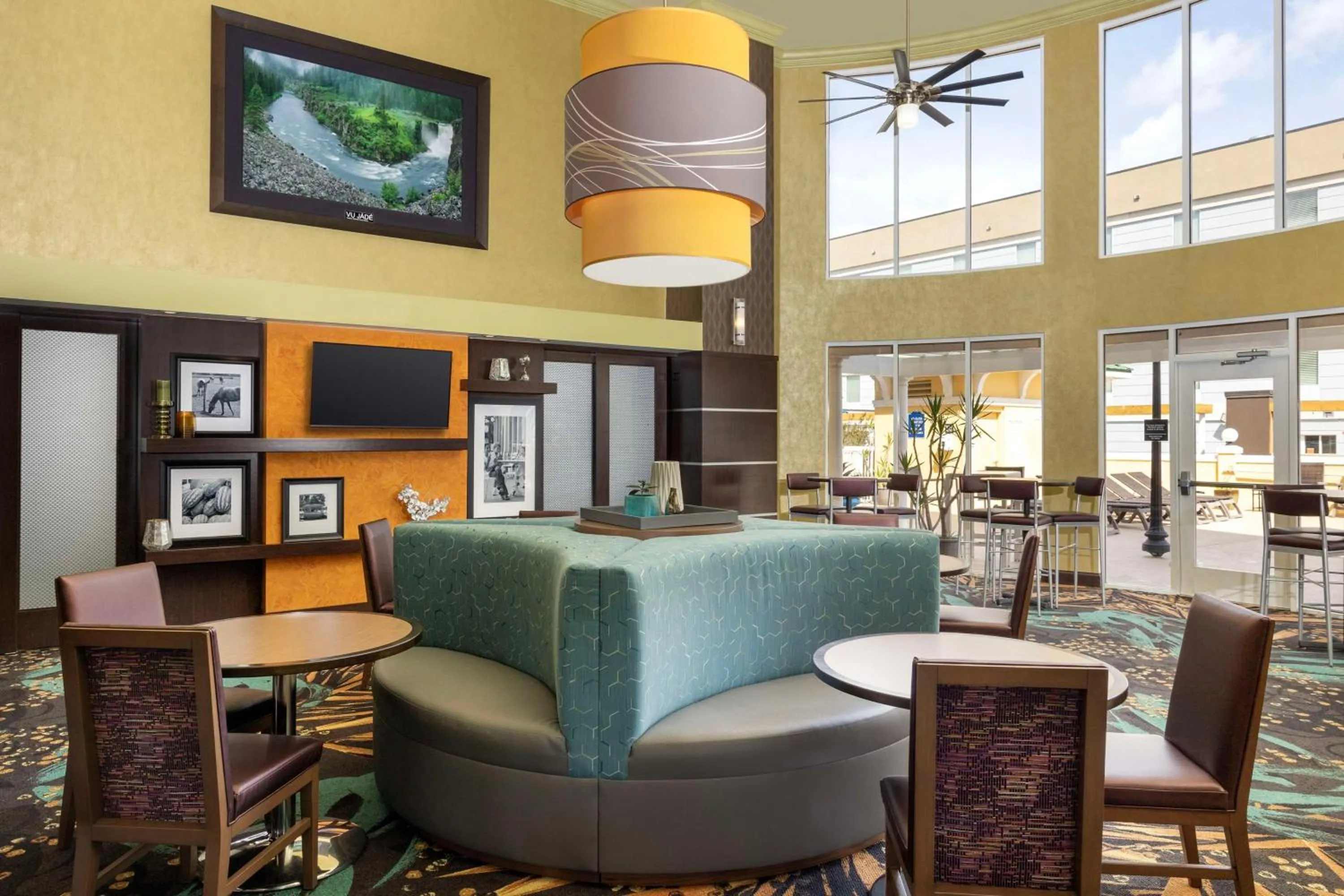 Lobby or reception in Hampton Inn & Suites Lake City