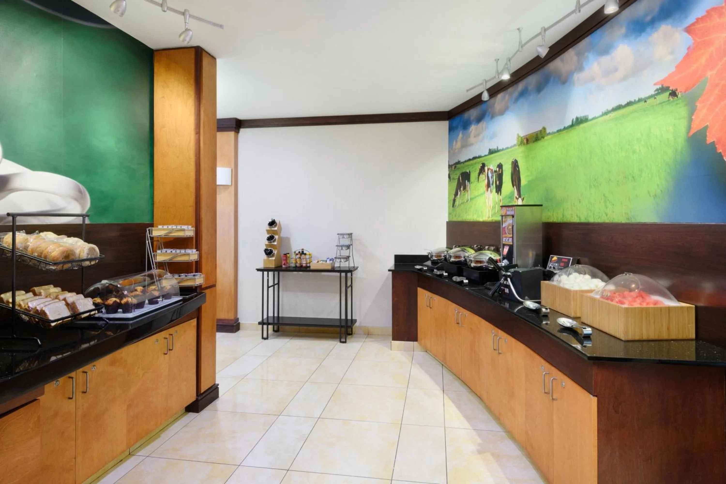 Breakfast in Fairfield Inn & Suites Fort Pierce / Port St Lucie