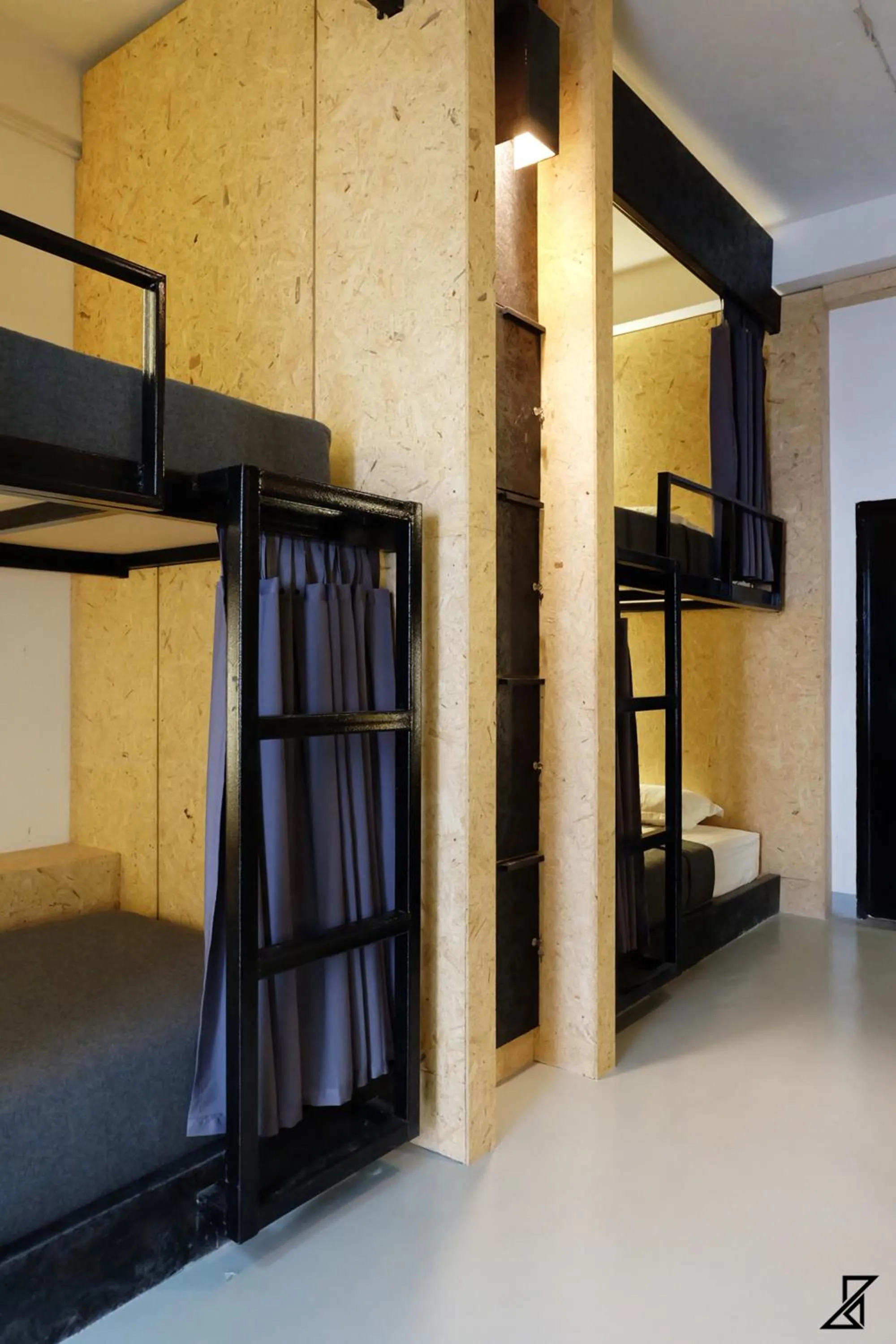 bunk bed, Bed in Hugger Hostel