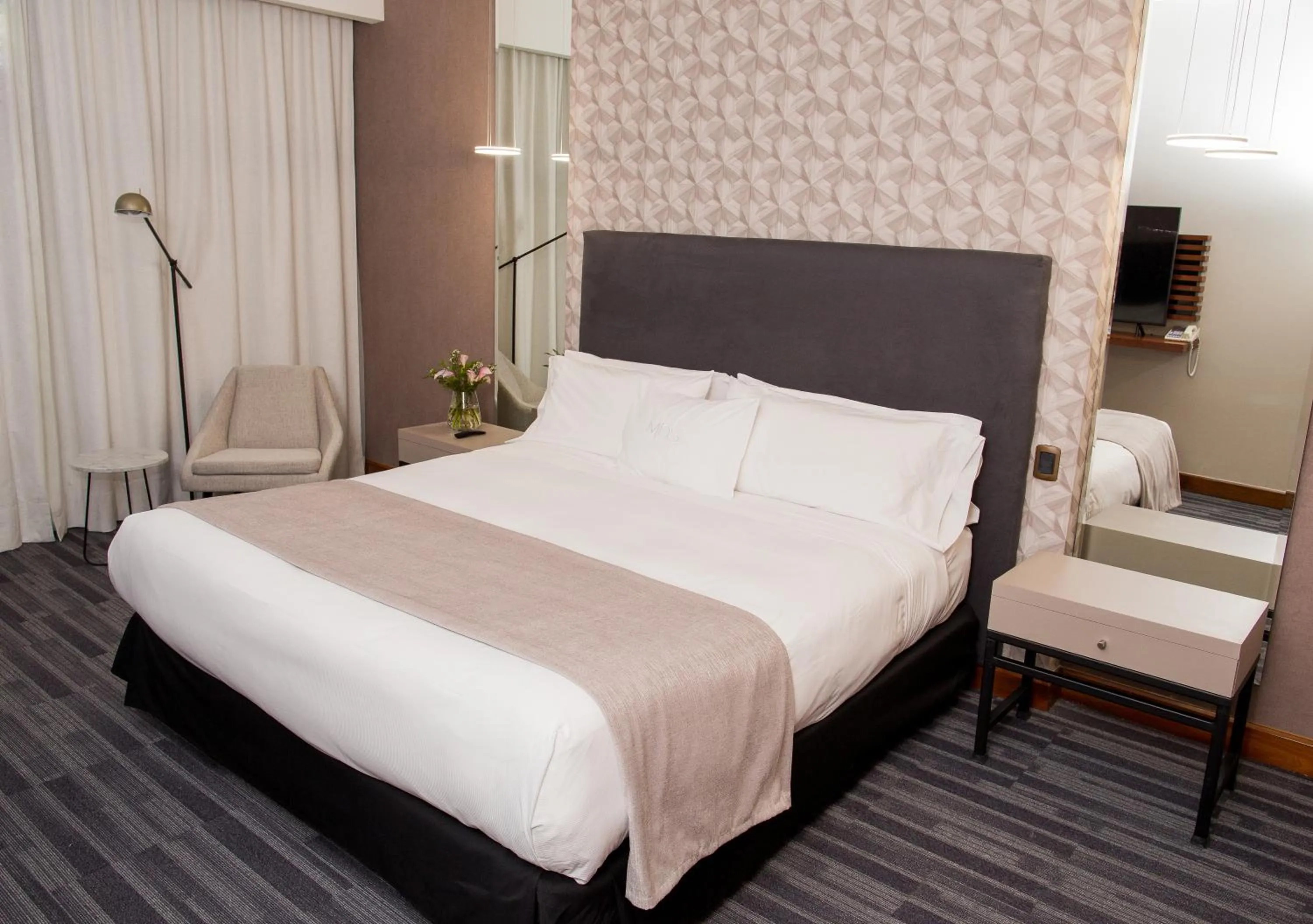 Bed in MDS Hotel Concepción