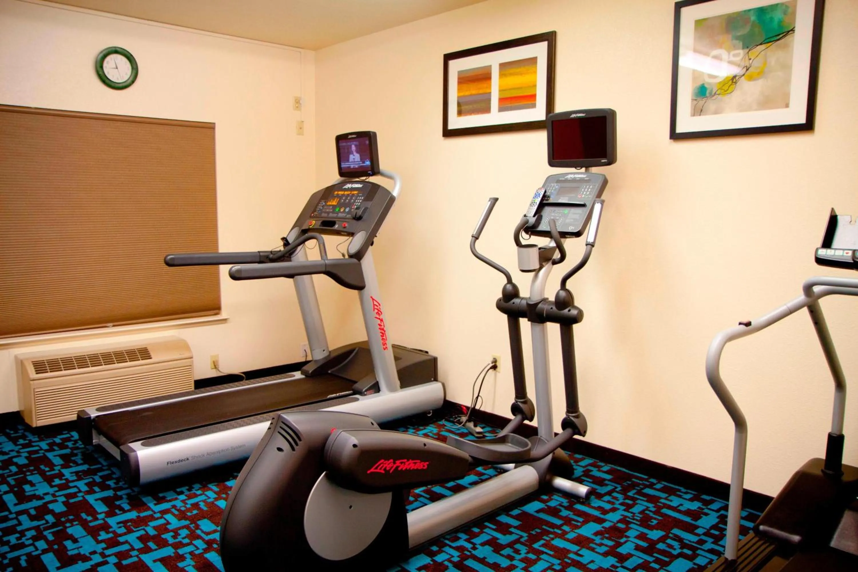 Fitness centre/facilities in Fairfield Inn & Suites Modesto