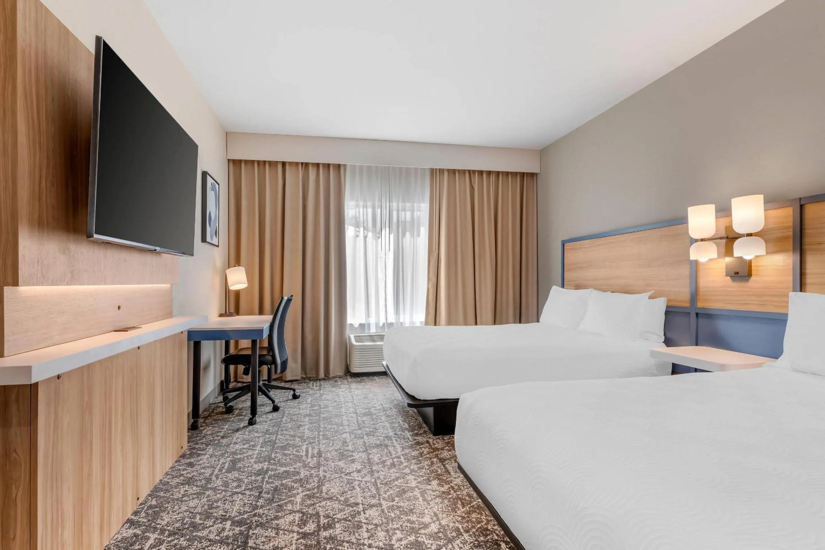 Bedroom, Bed in Country Inn & Suites by Radisson, Modesto-Salida