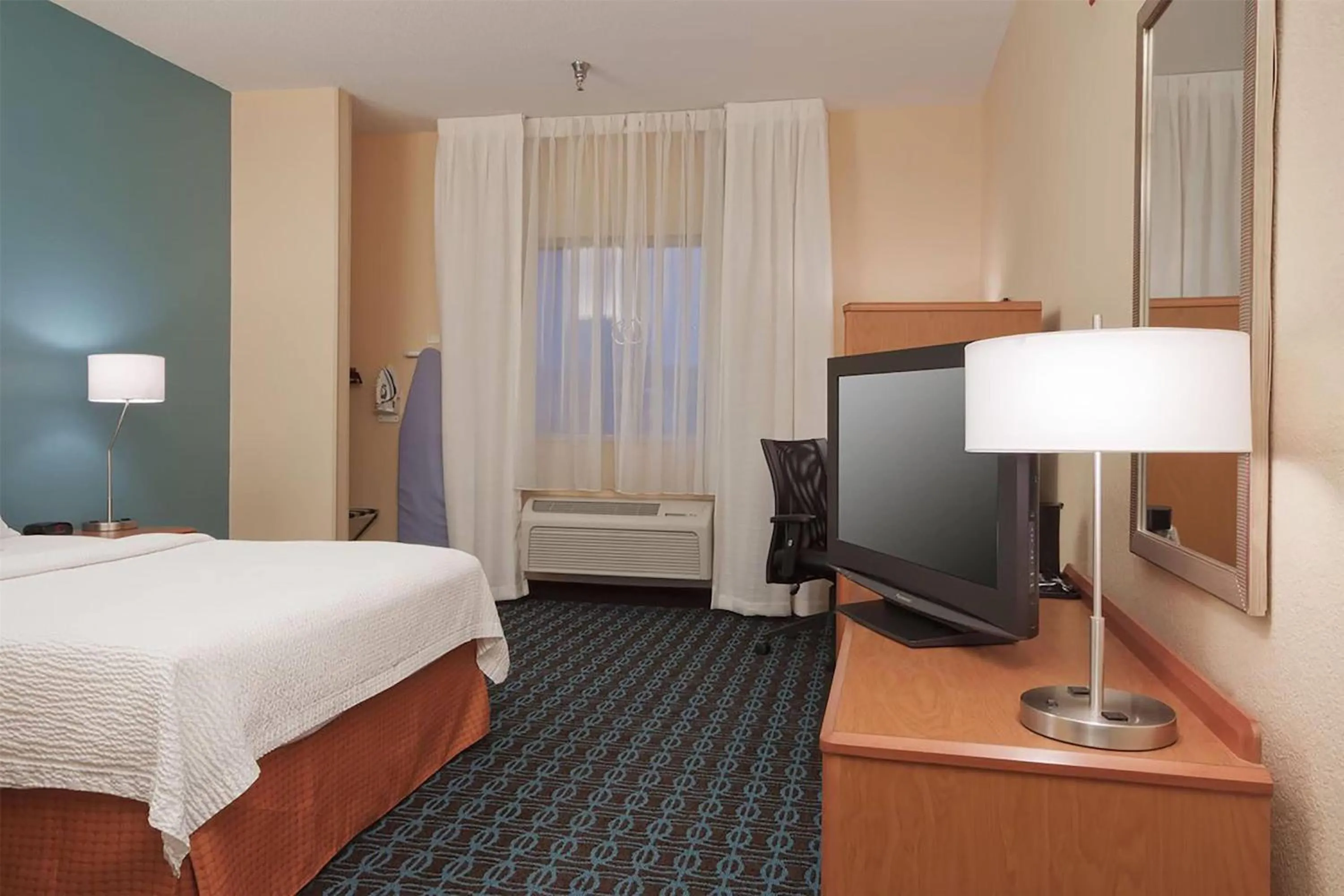 Photo of the whole room, Bed in AmericInn by Wyndham Minot