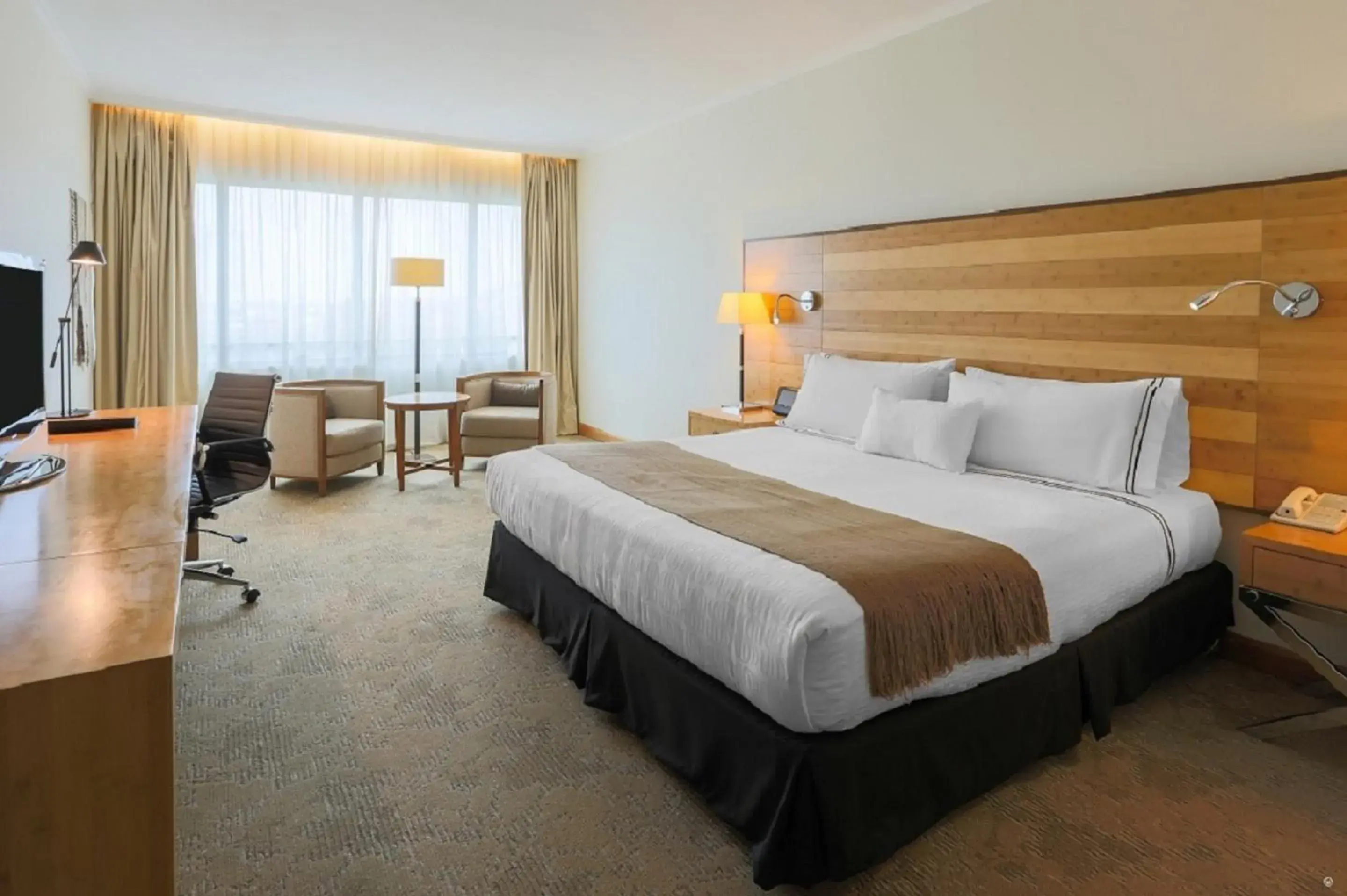 Standard Double Room in Sonesta Hotel Osorno Standard Double Room in Sonesta Hotel Osorno