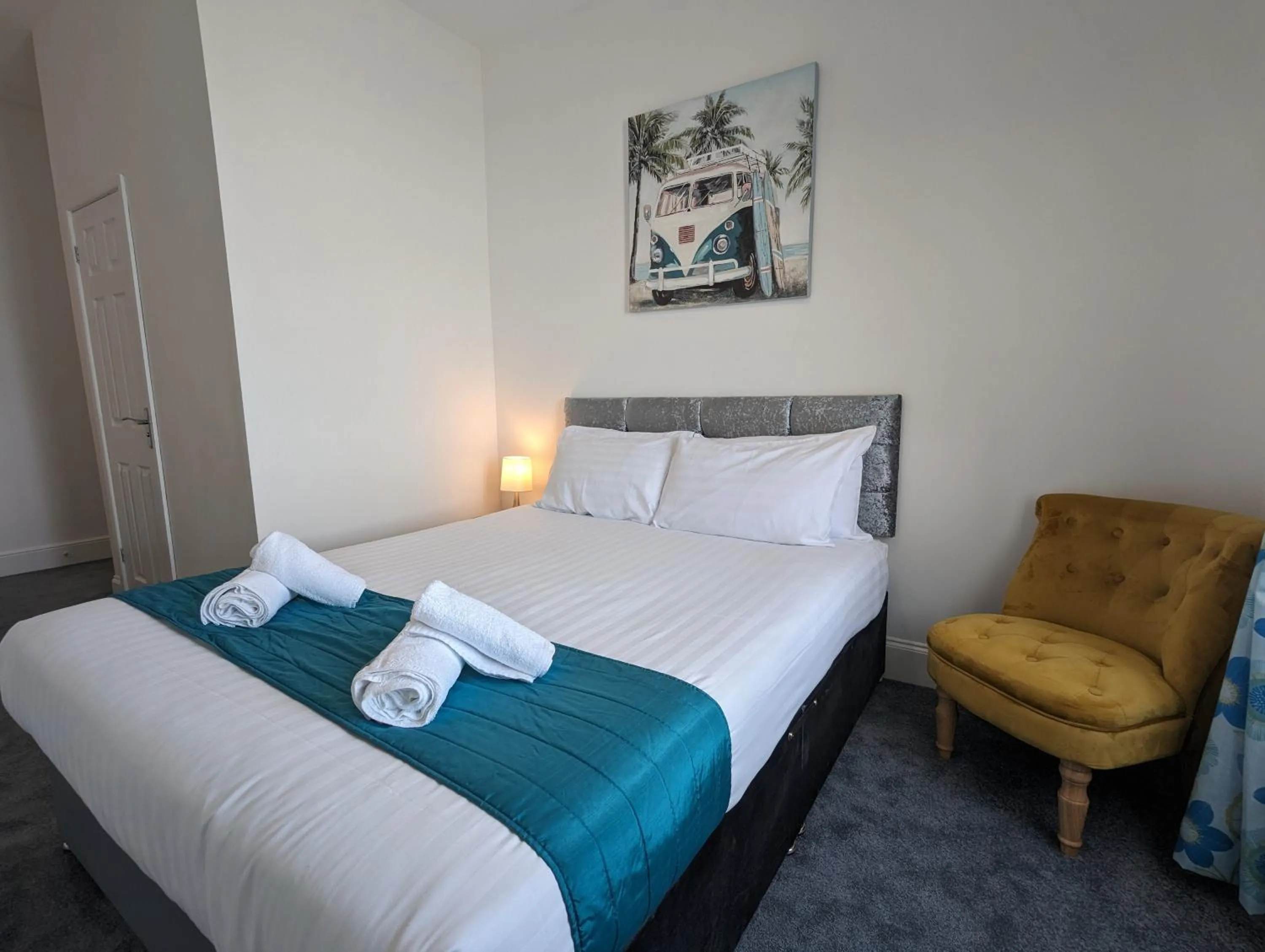 Bed in Acqua Beach Weymouth