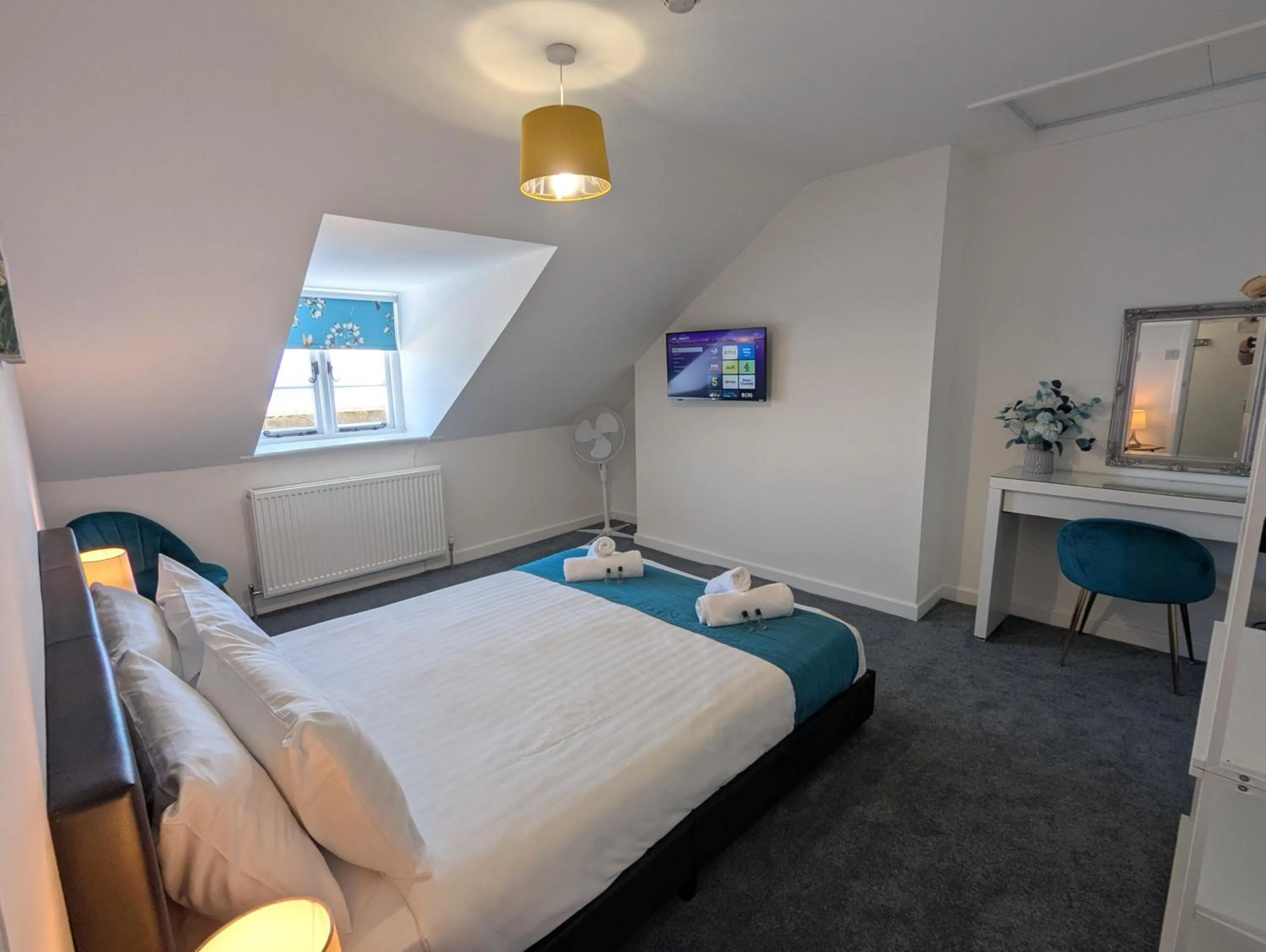 Bed in Acqua Beach Weymouth