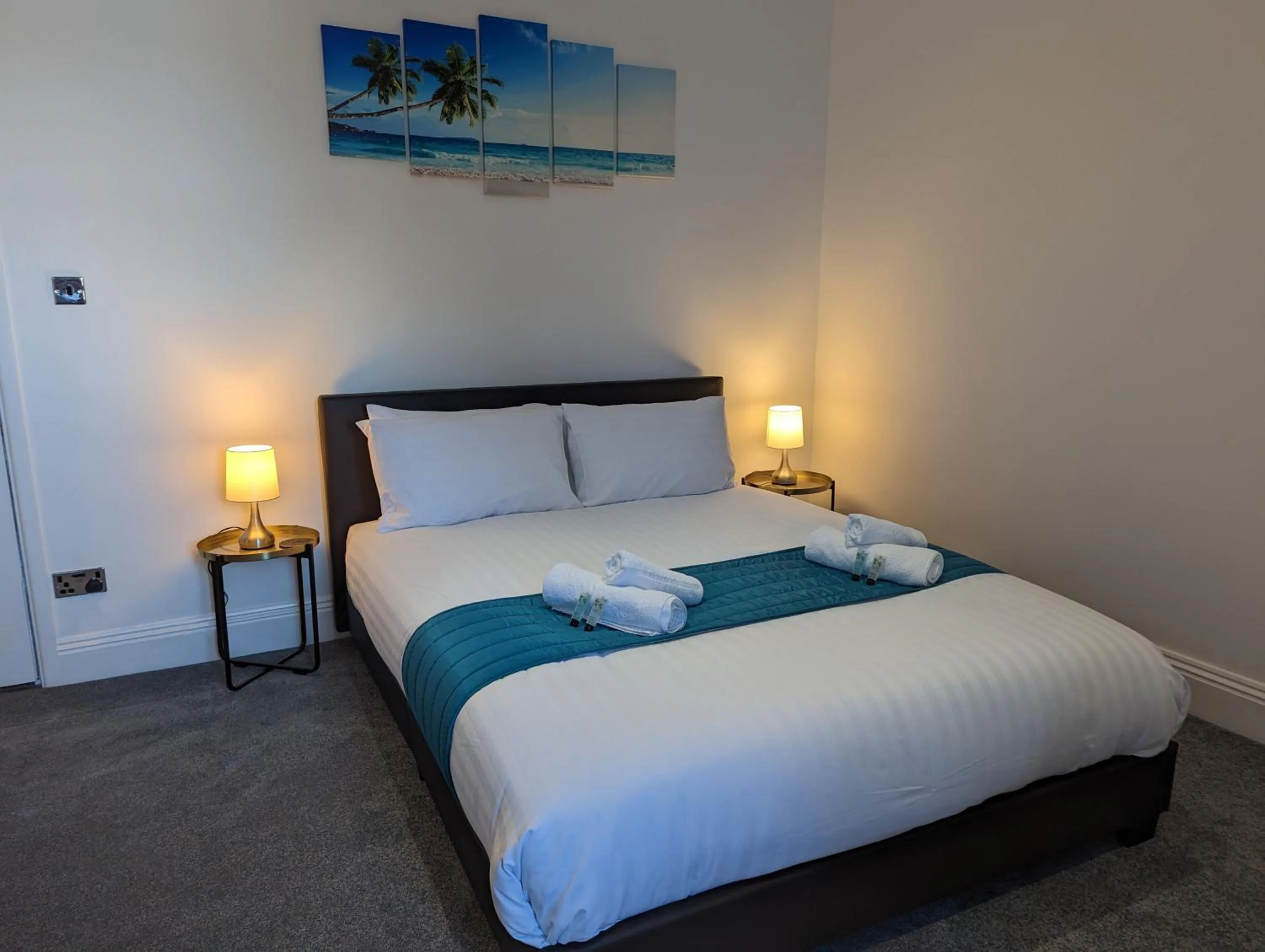 Bed in Acqua Beach Weymouth