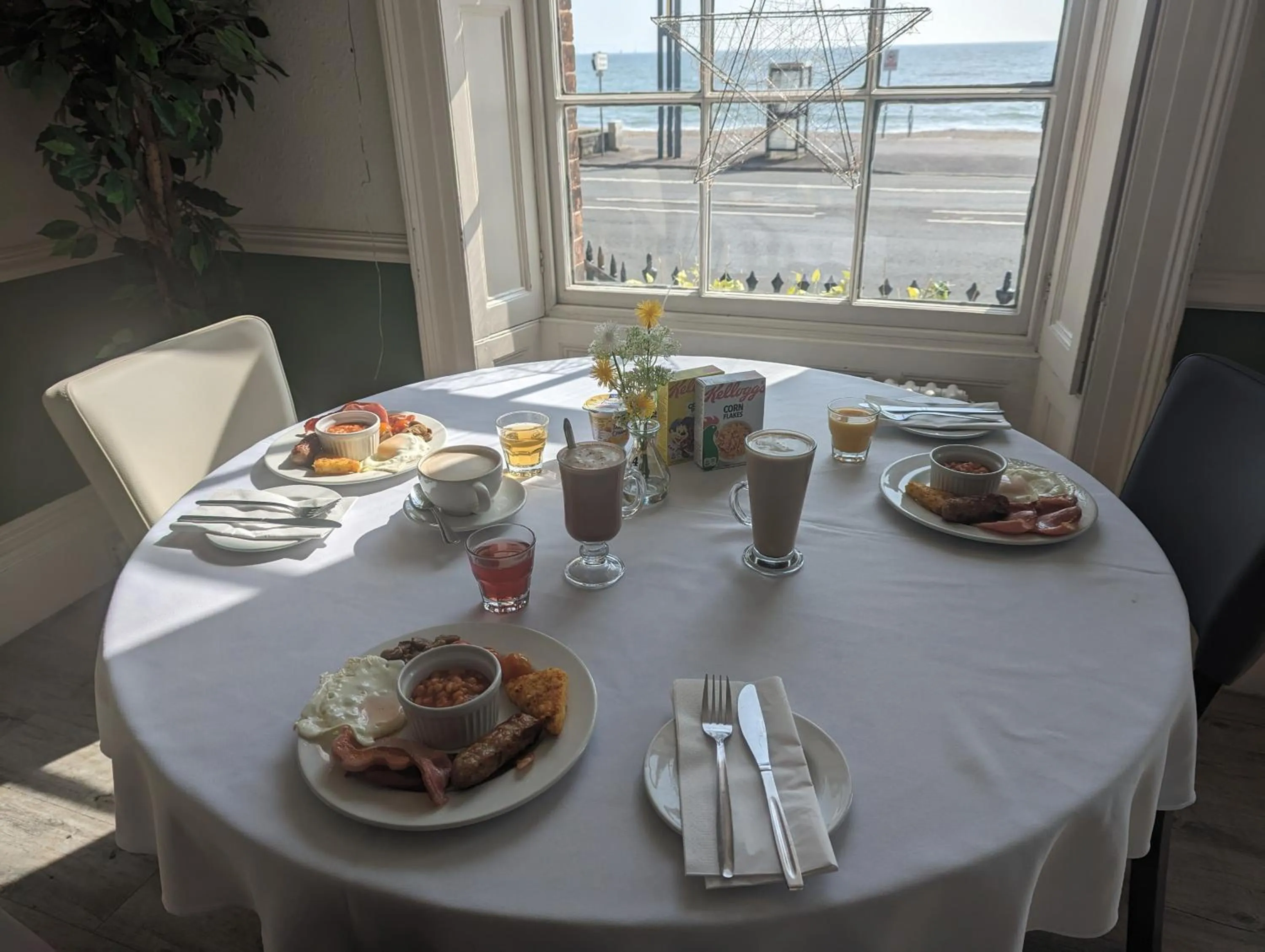 English/Irish breakfast in Acqua Beach Weymouth