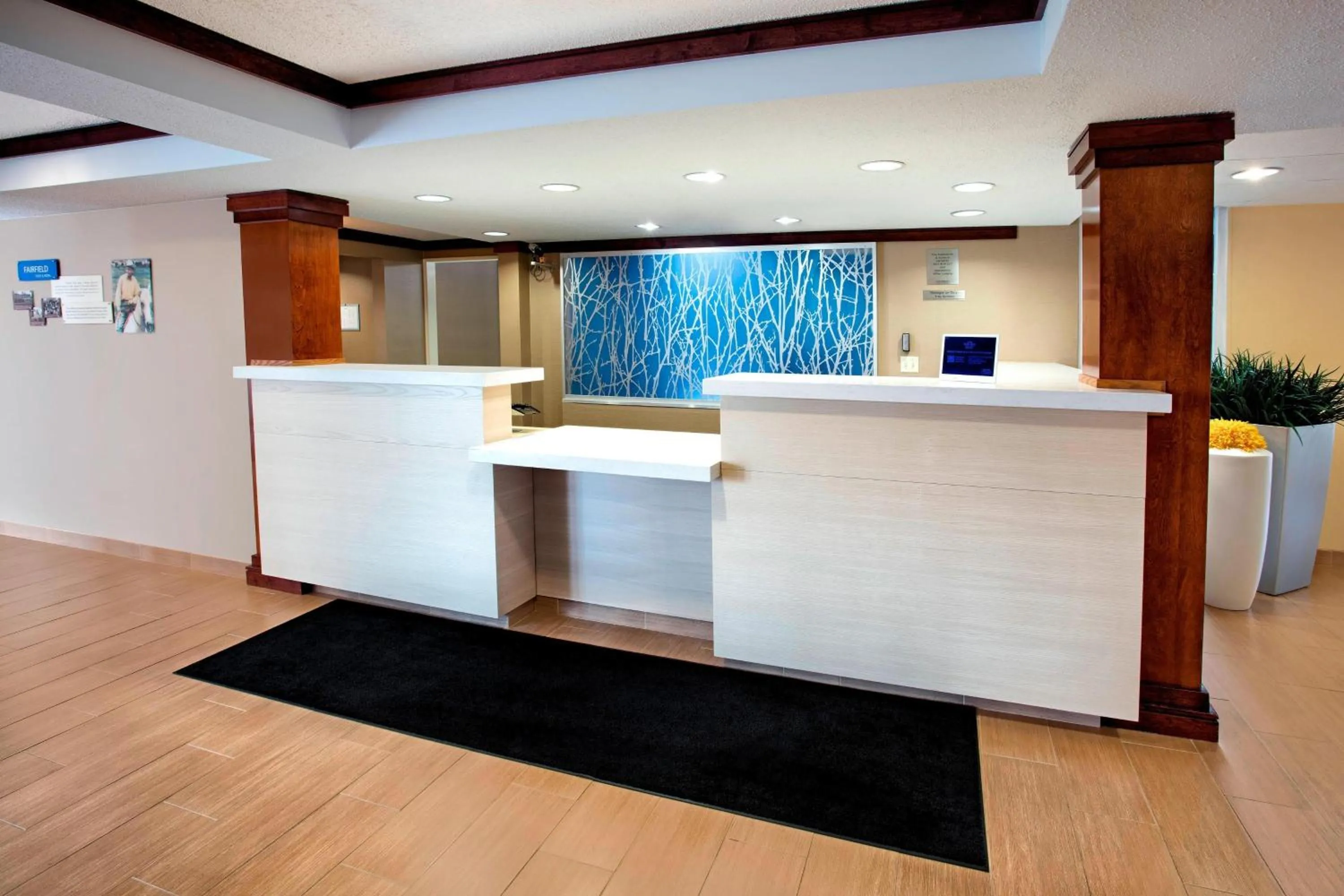 Lobby or reception in Fairfield Inn & Suites Merrillville