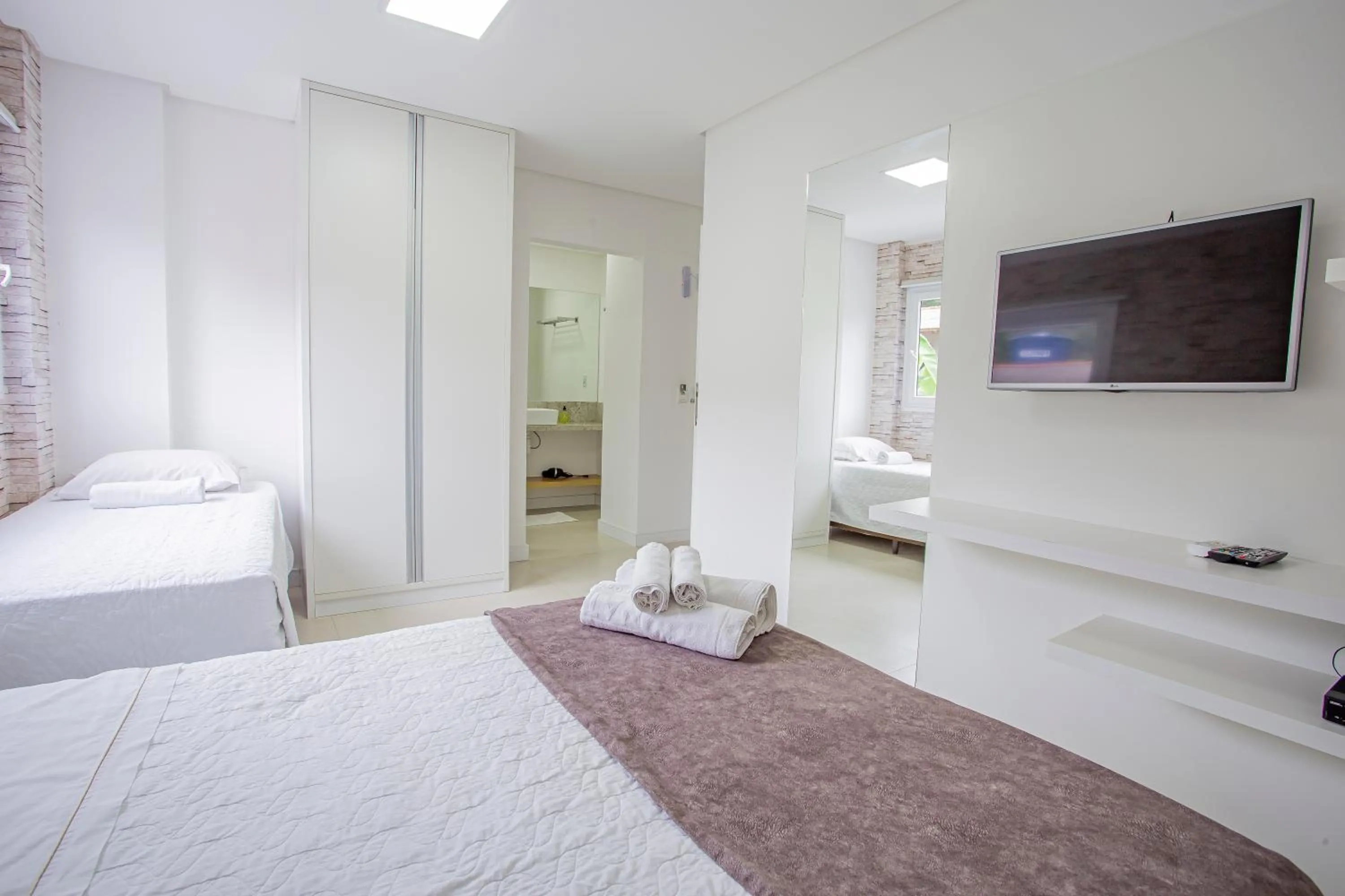 Photo of the whole room, Bed in Pousada Native