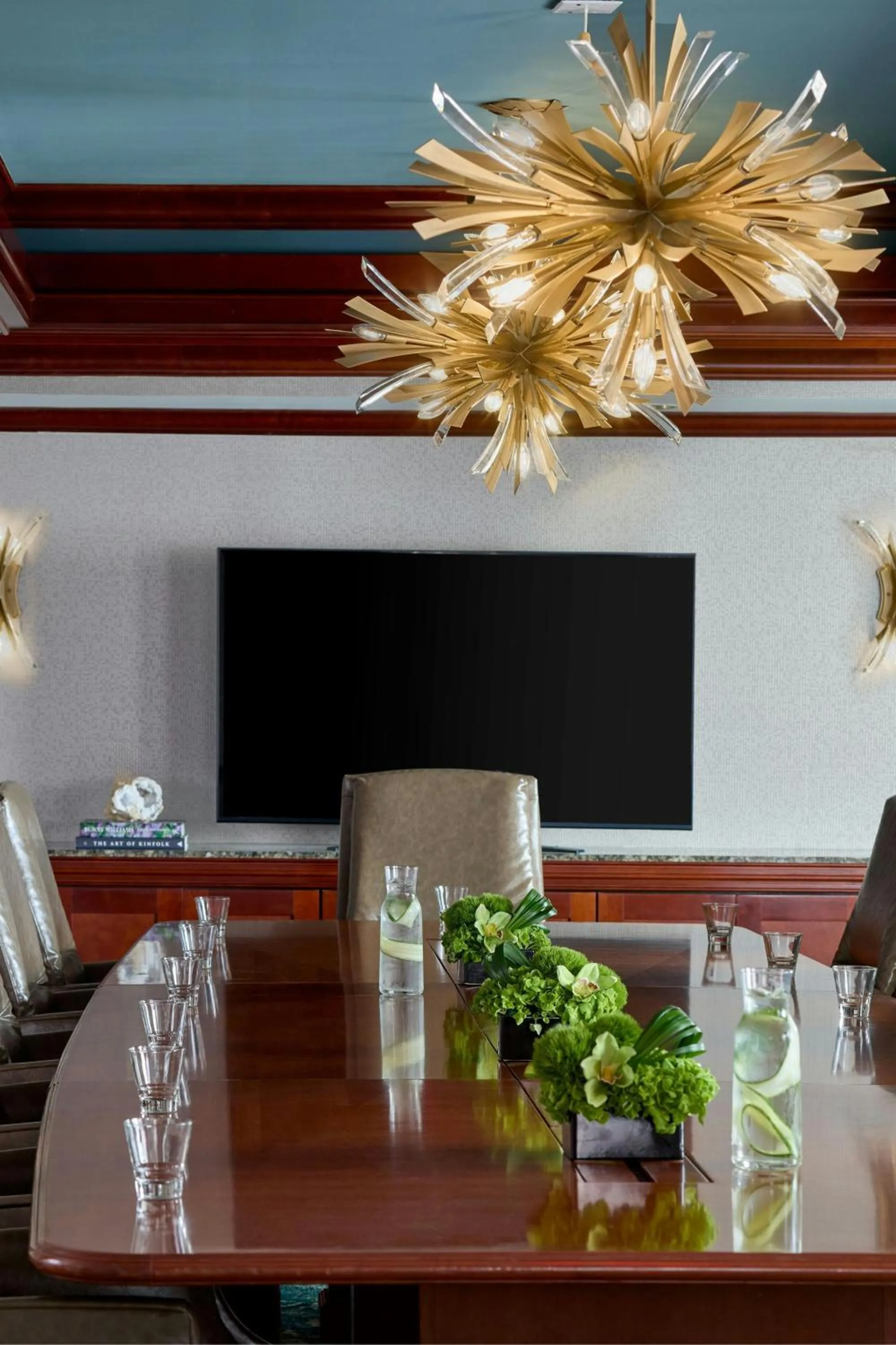 Meeting/conference room in Renaissance Shoals Resort & Spa